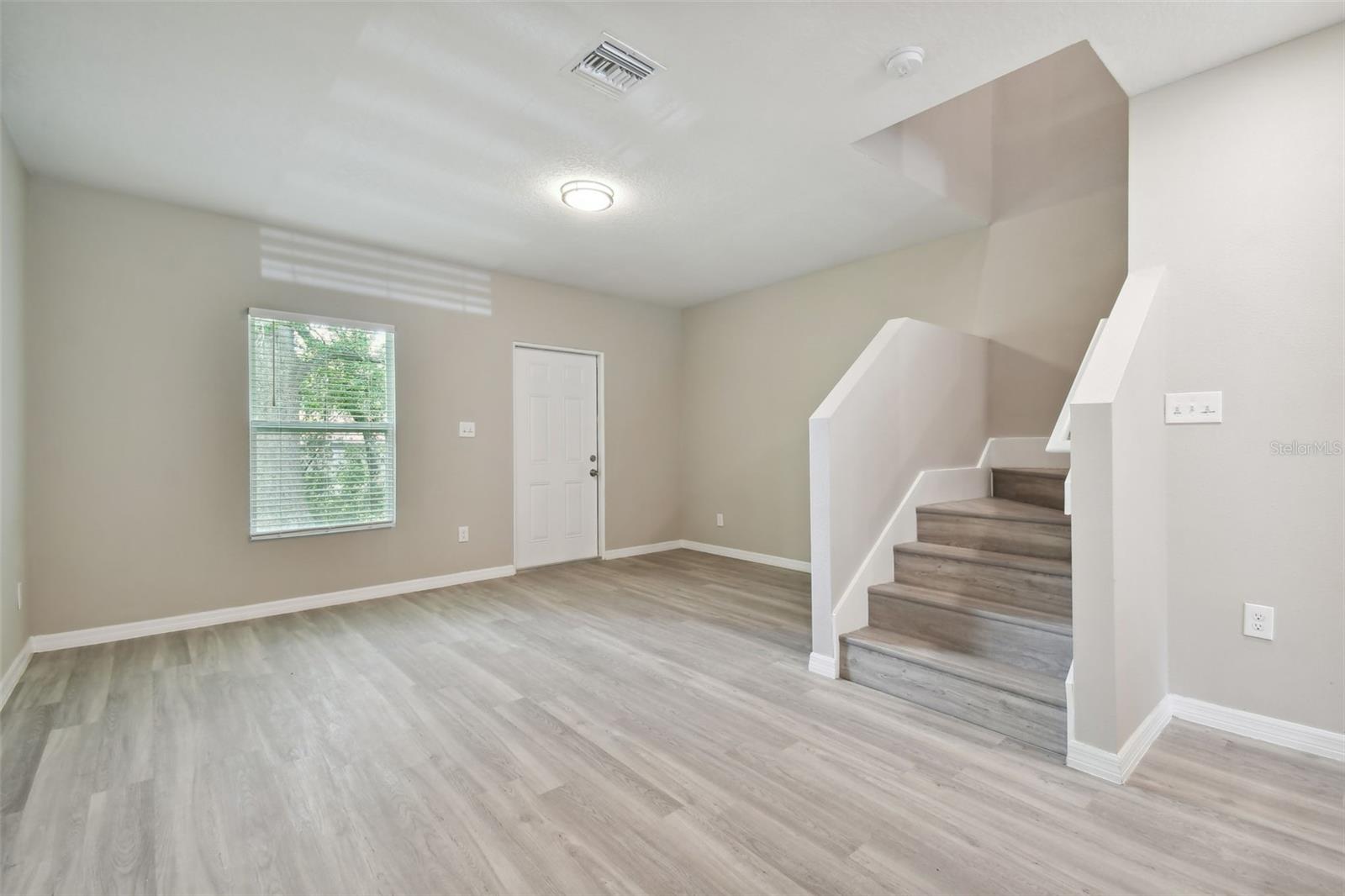 Image 17 of 40 For 4473 Har Paul Circle