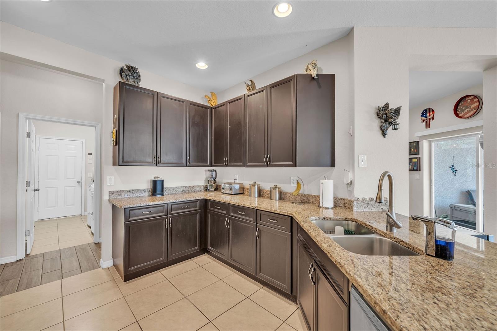 Image 19 of 50 For 11319 Laurel Brook Court