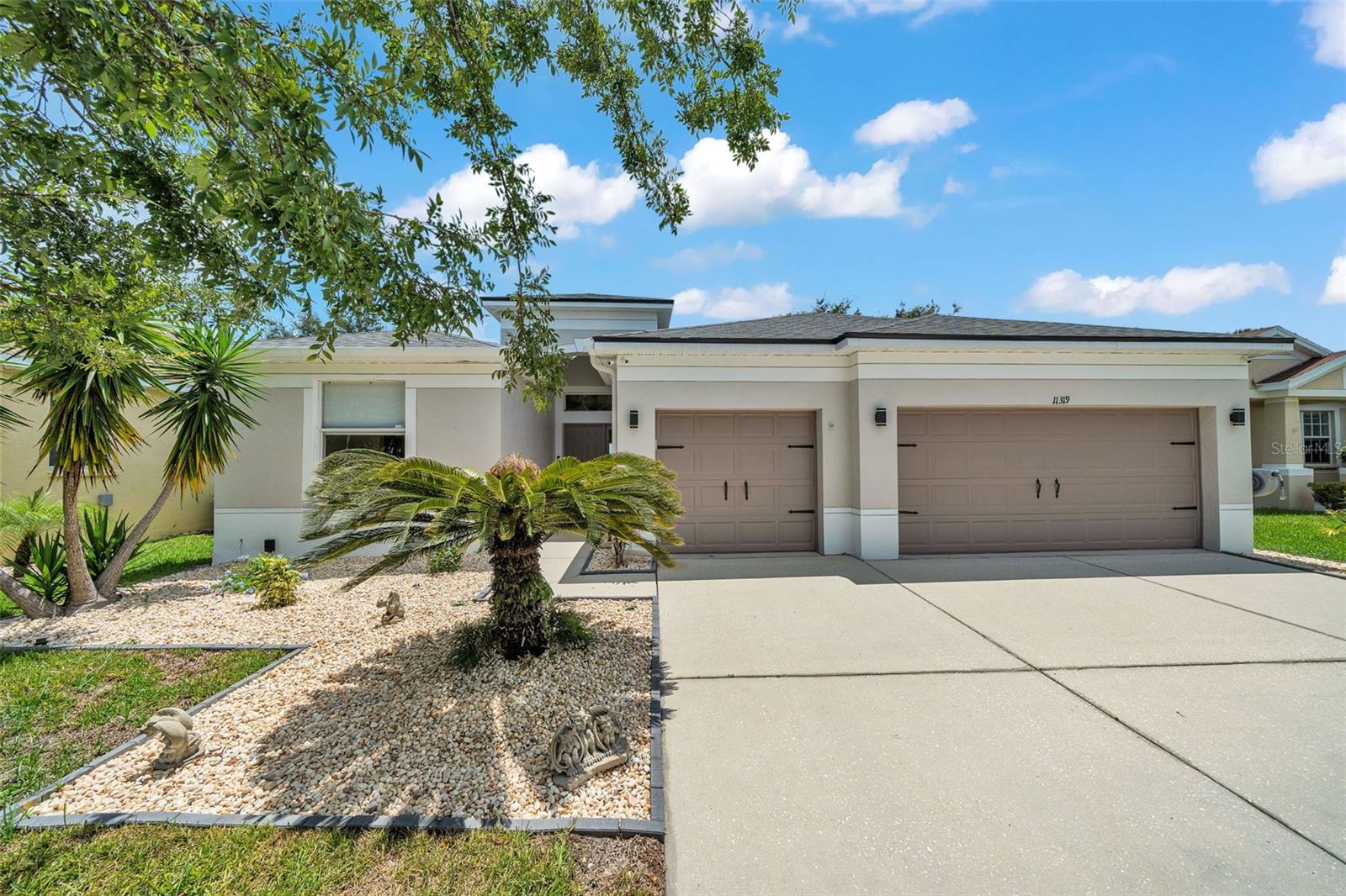 Image 3 of 50 For 11319 Laurel Brook Court