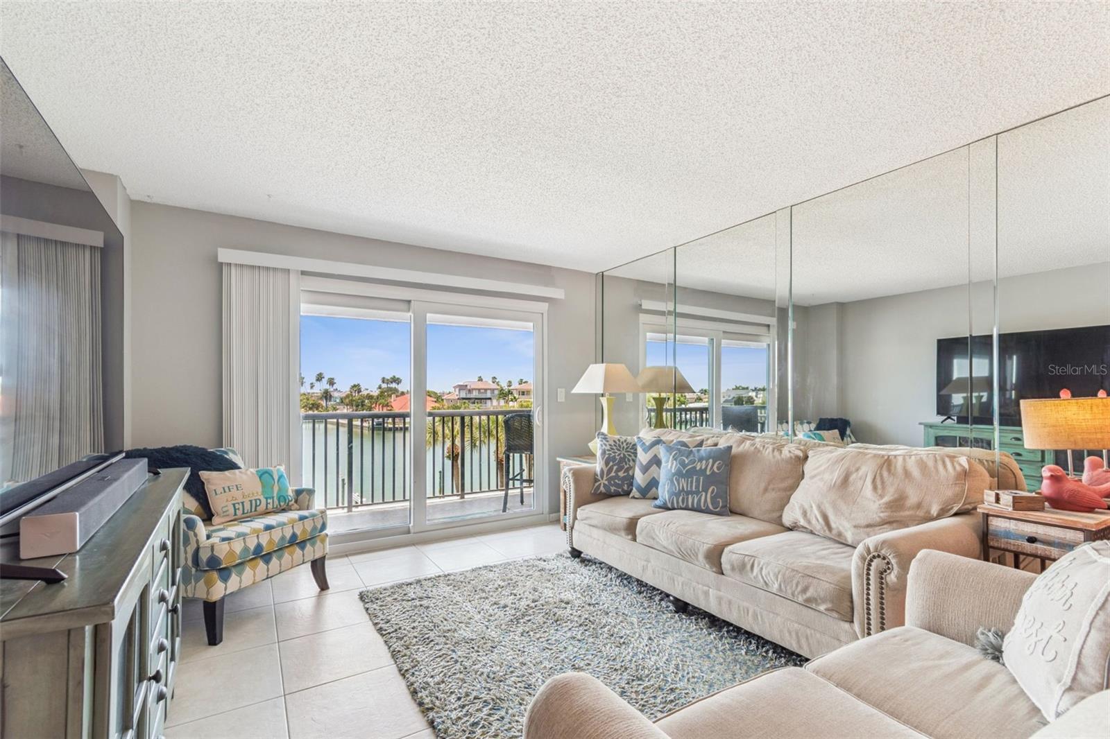 Image 11 of 62 For 1651 Sand Key Estates Court 25