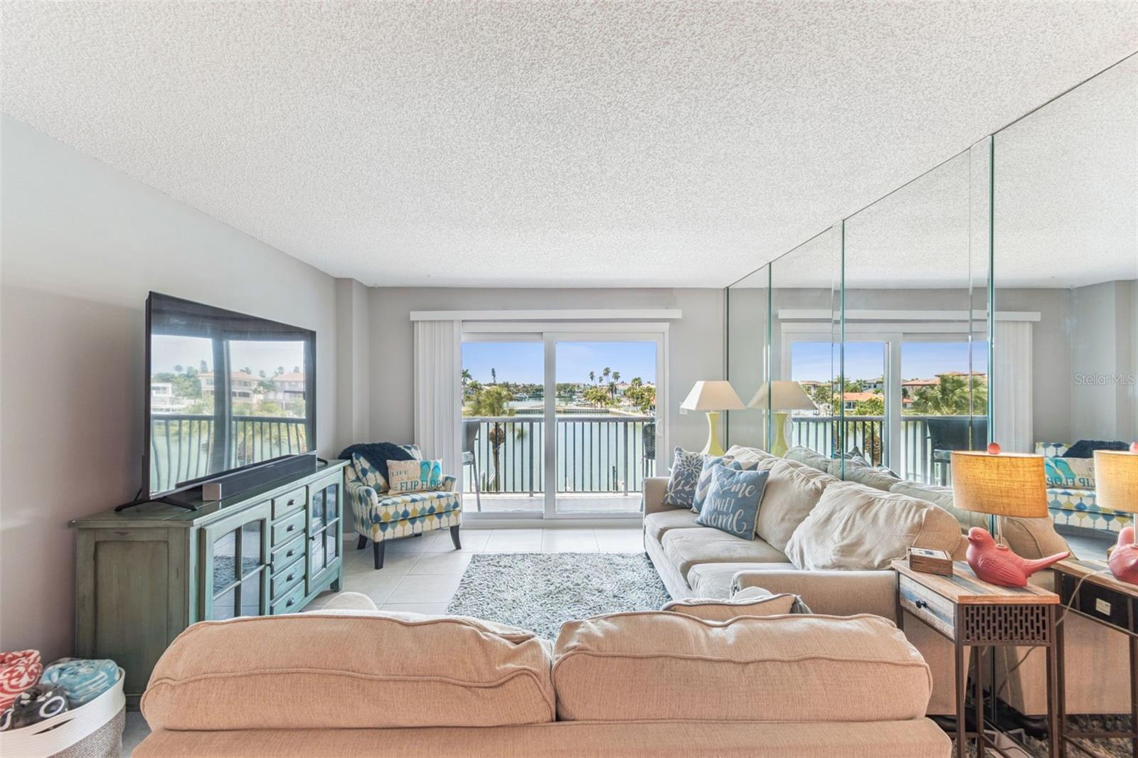 Image 12 of 62 For 1651 Sand Key Estates Court 25