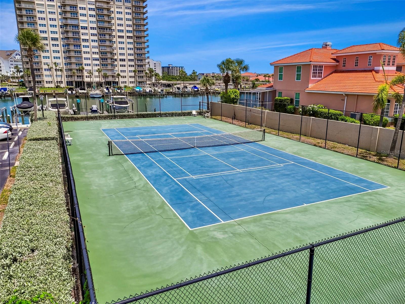 Image 38 of 62 For 1651 Sand Key Estates Court 25