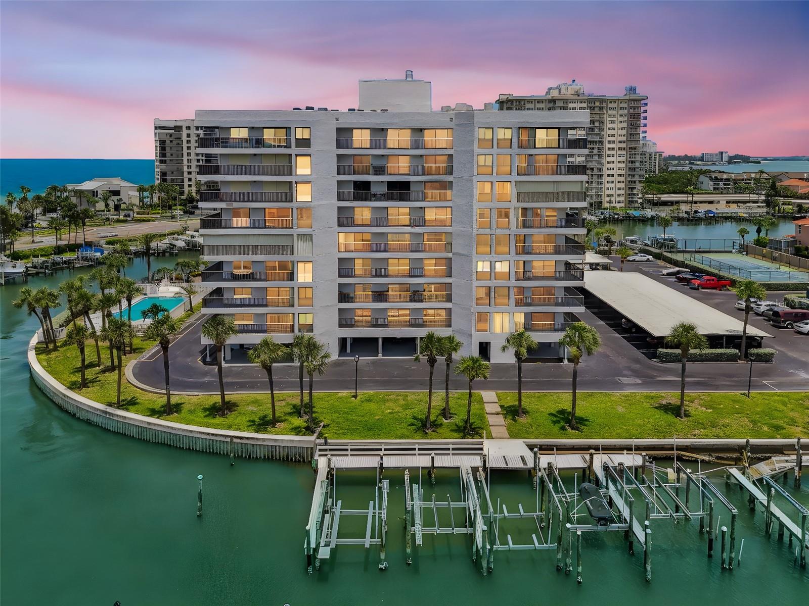 Image 52 of 62 For 1651 Sand Key Estates Court 25