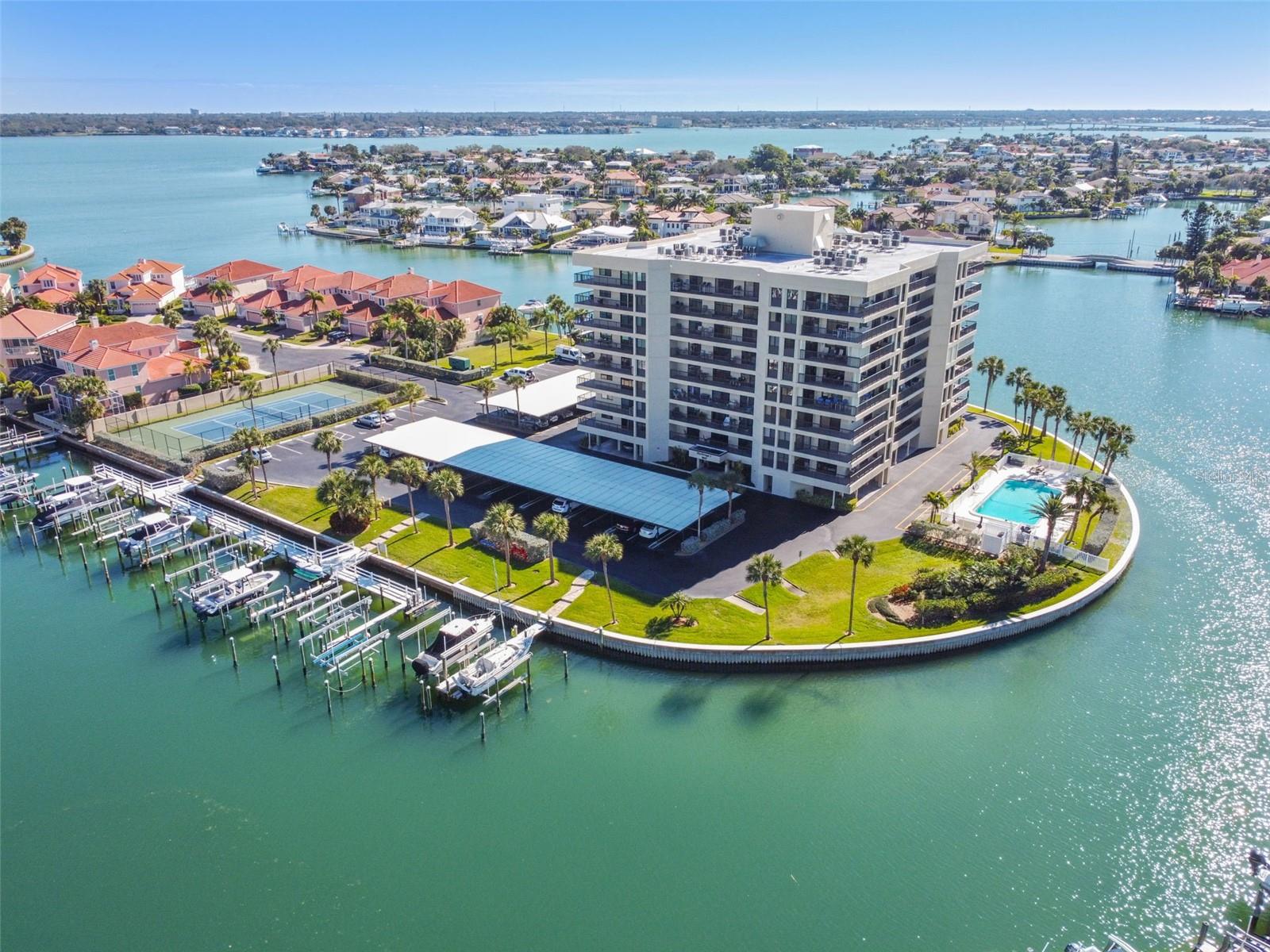 Image 53 of 62 For 1651 Sand Key Estates Court 25