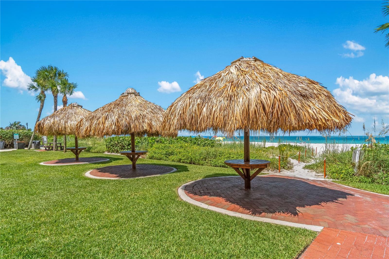 Image 40 of 57 For 1480 Gulf Boulevard 1104