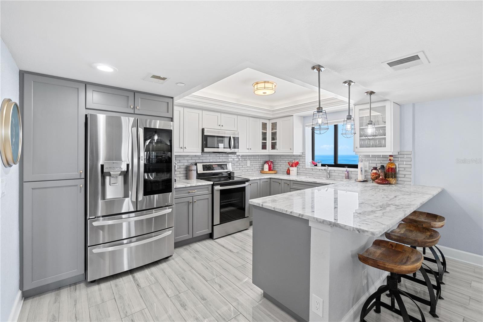 Image 5 of 57 For 1480 Gulf Boulevard 1104