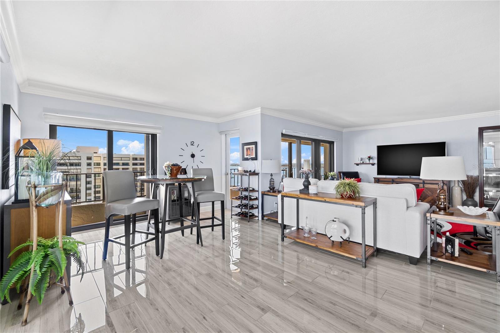 Image 9 of 57 For 1480 Gulf Boulevard 1104