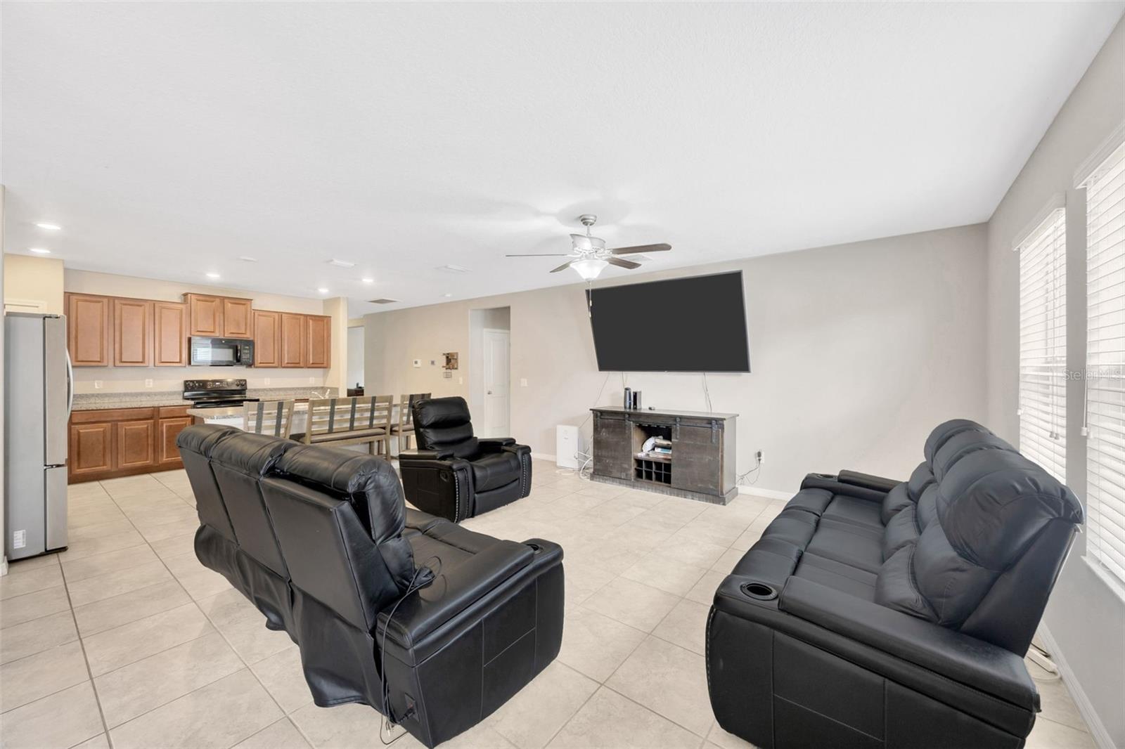 Listing photo id 8 for 12605 Flatwood Creek Drive