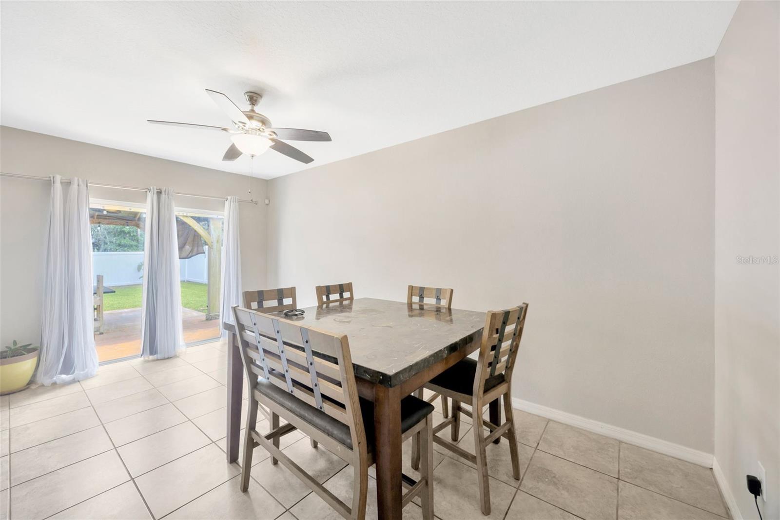 Listing photo id 17 for 12605 Flatwood Creek Drive