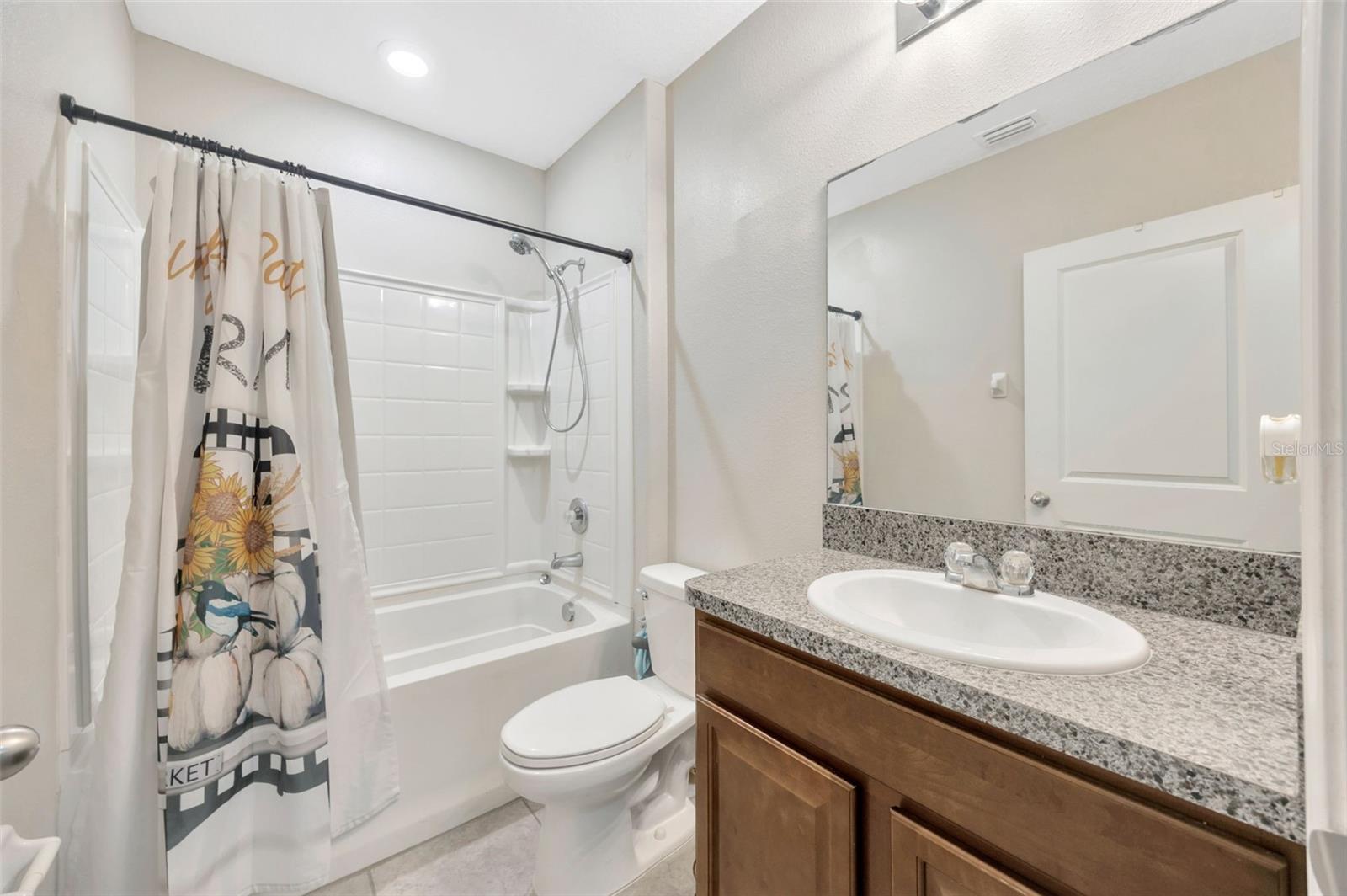 Listing photo id 3 for 12605 Flatwood Creek Drive