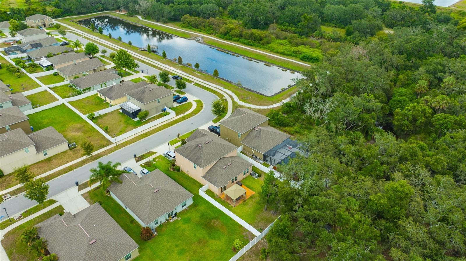 Listing photo id 48 for 12605 Flatwood Creek Drive