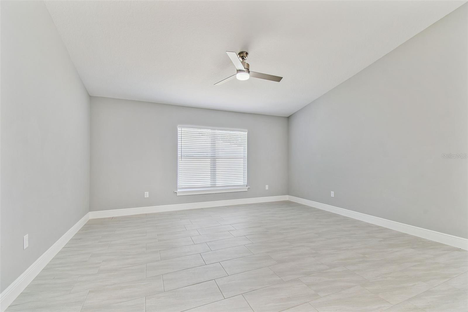 Image 14 of 42 For 103 2nd Avenue Ne