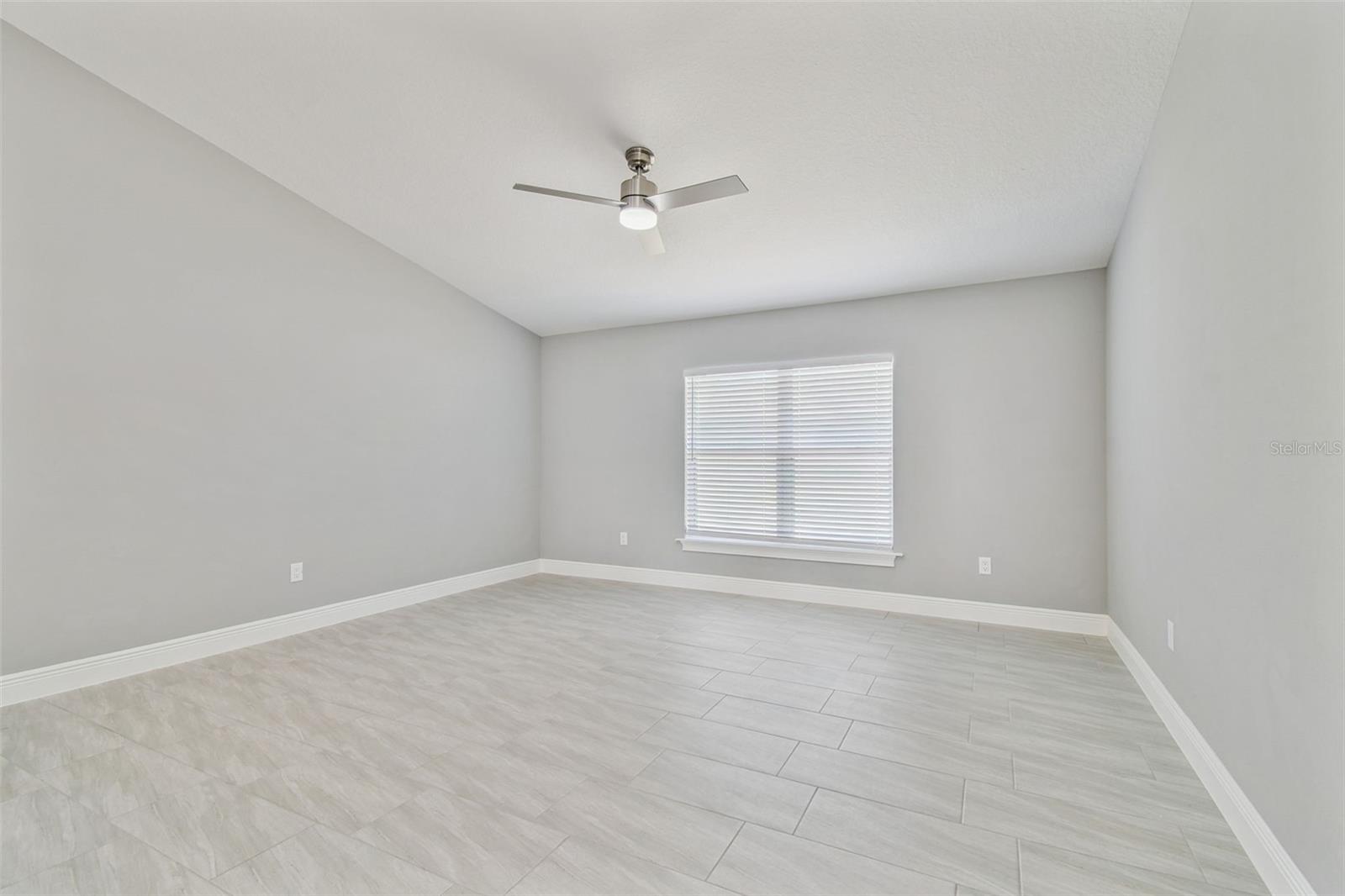 Image 15 of 42 For 103 2nd Avenue Ne