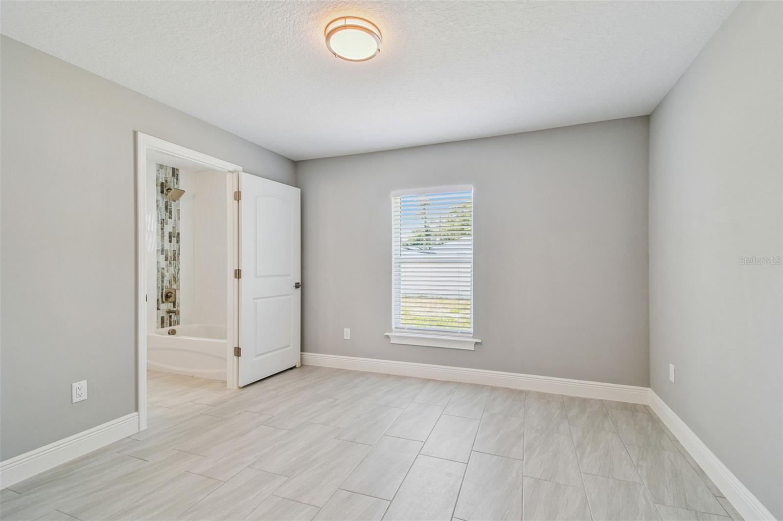 Image 36 of 42 For 103 2nd Avenue Ne