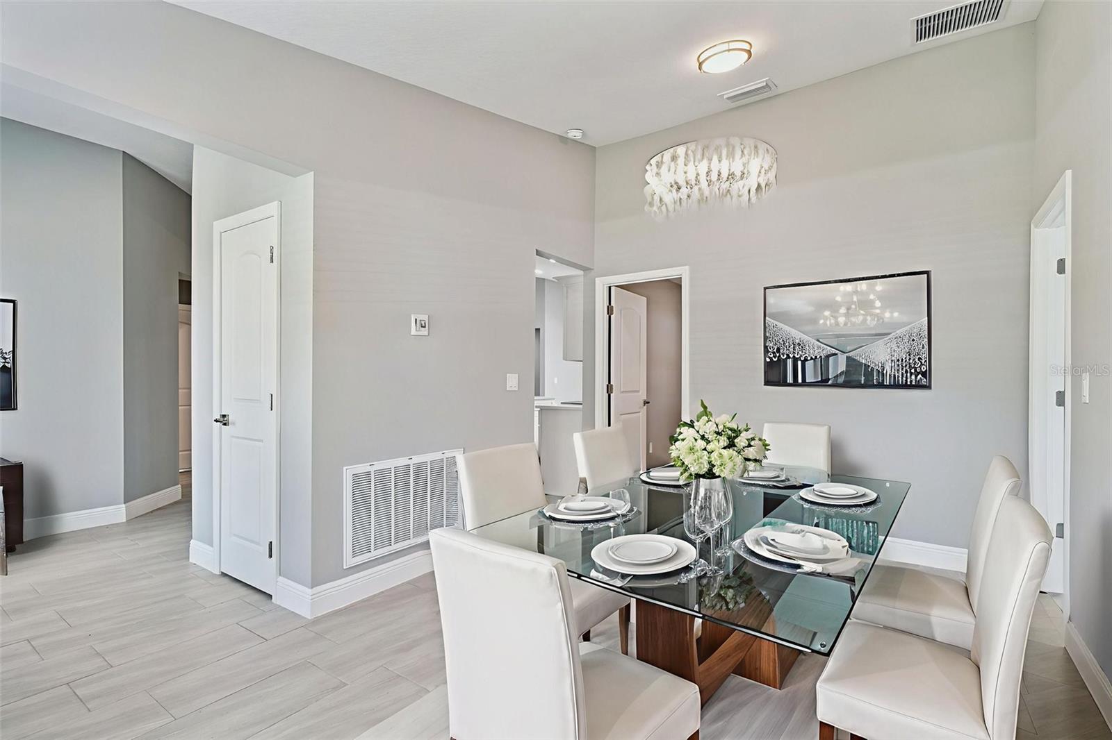 Image 4 of 42 For 103 2nd Avenue Ne