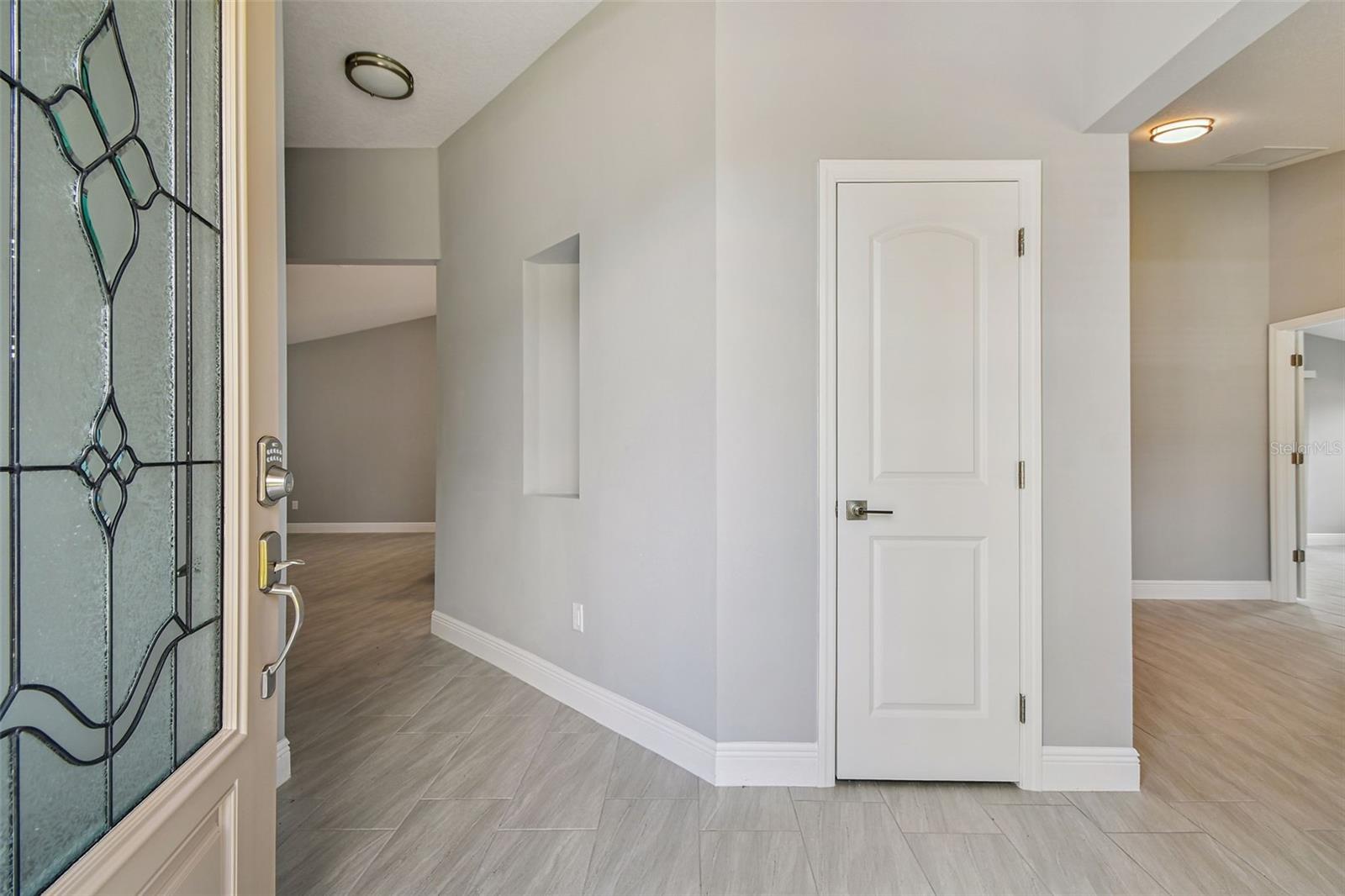 Image 7 of 42 For 103 2nd Avenue Ne