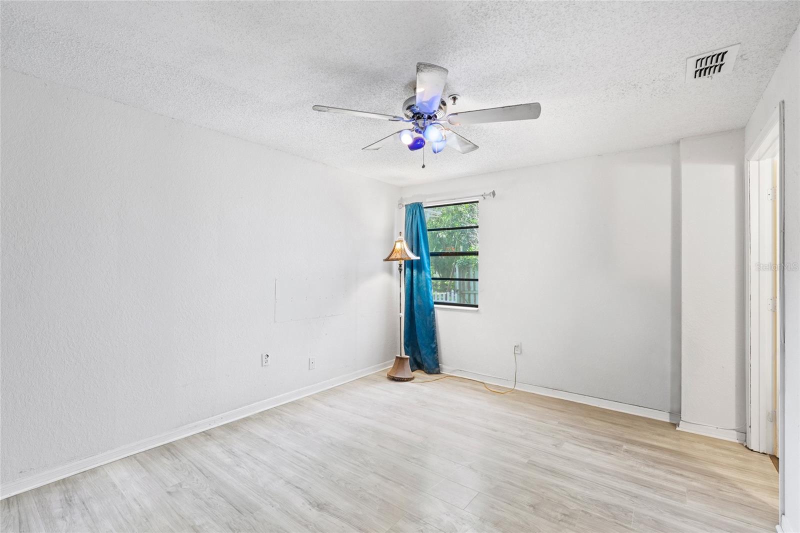 Image 16 of 35 For 639 Michigan Boulevard 1500