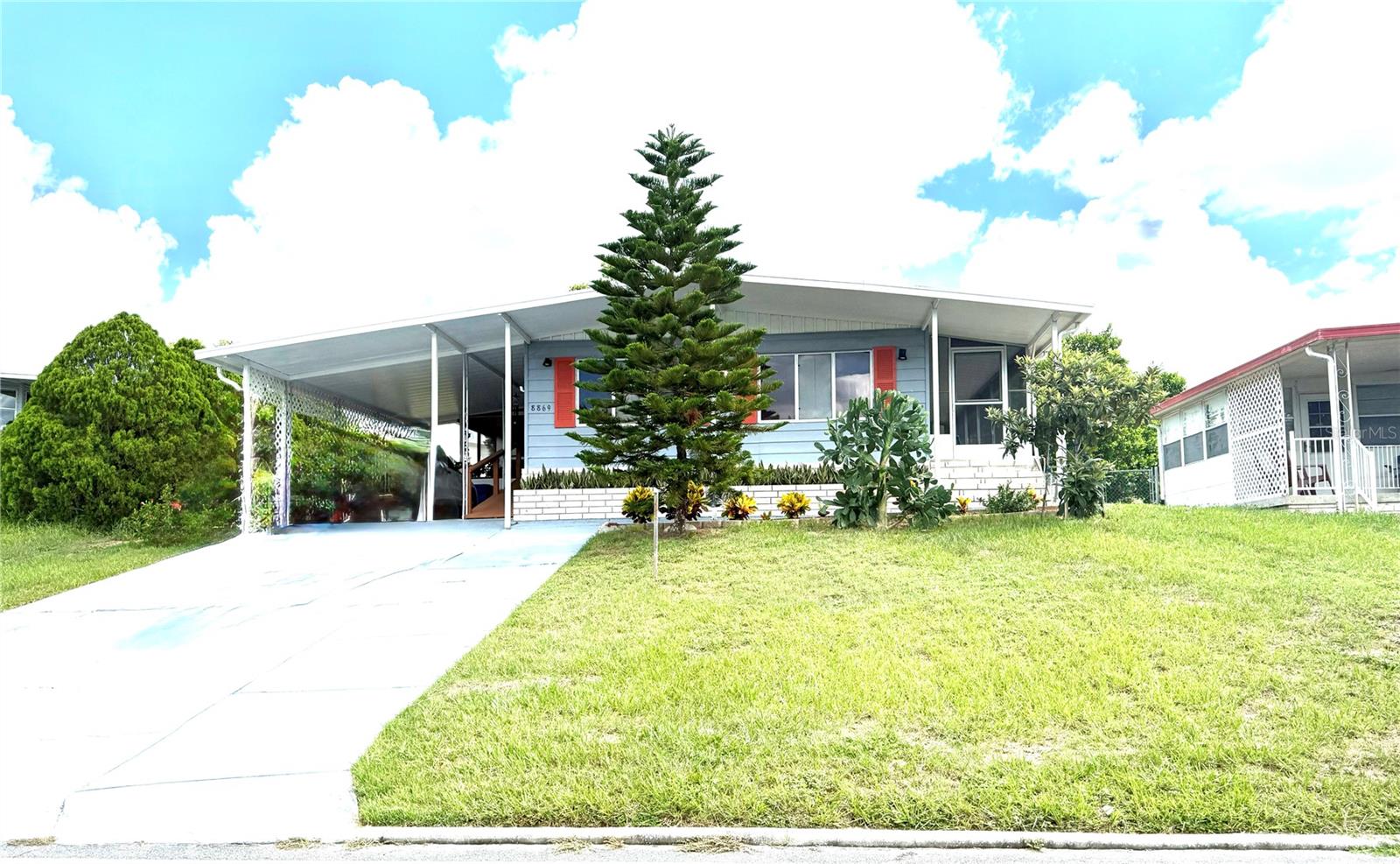 Details for 8869 Highpoint Boulevard, BROOKSVILLE, FL 34613