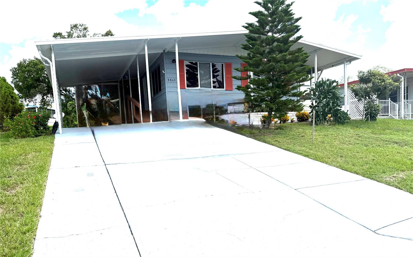 Image 2 of 27 For 8869 Highpoint Boulevard