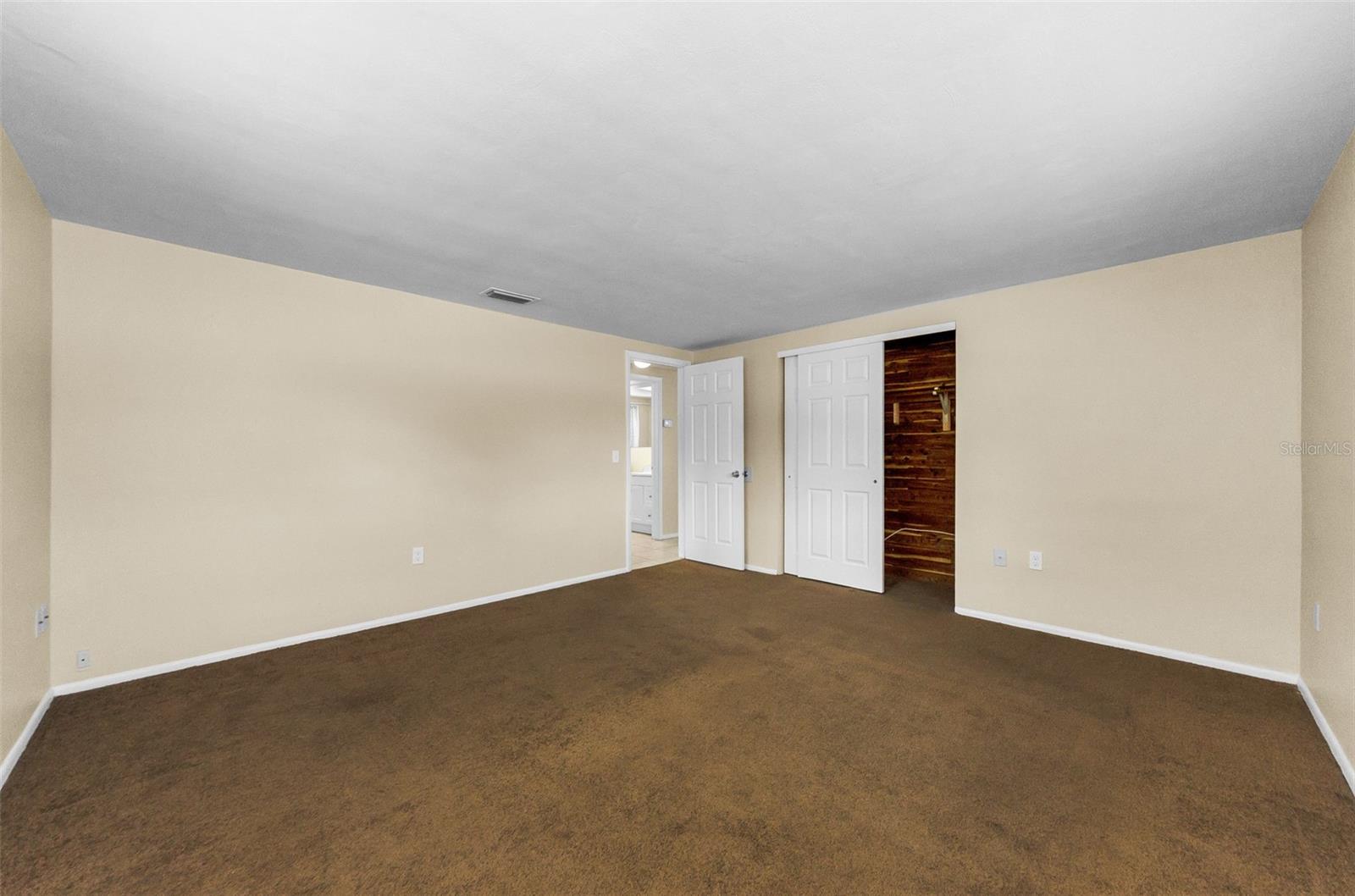 Image 22 of 37 For 5240 Bob White Drive