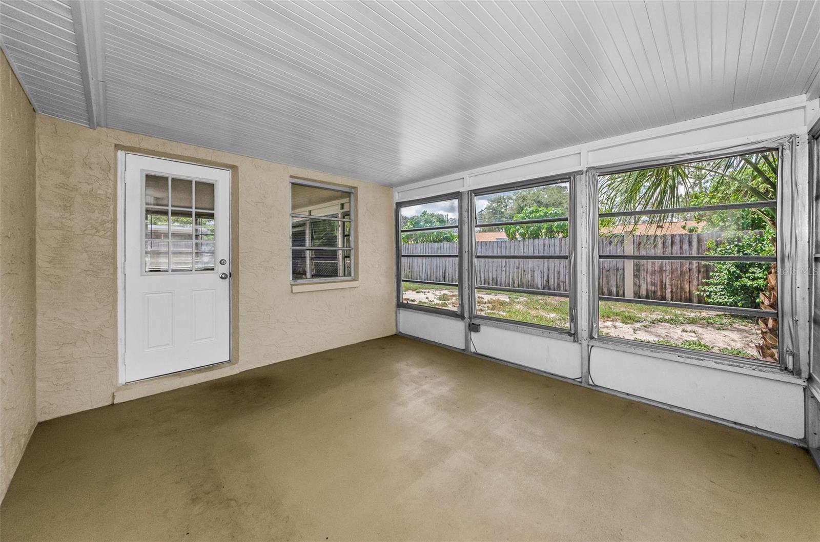 Image 32 of 37 For 5240 Bob White Drive