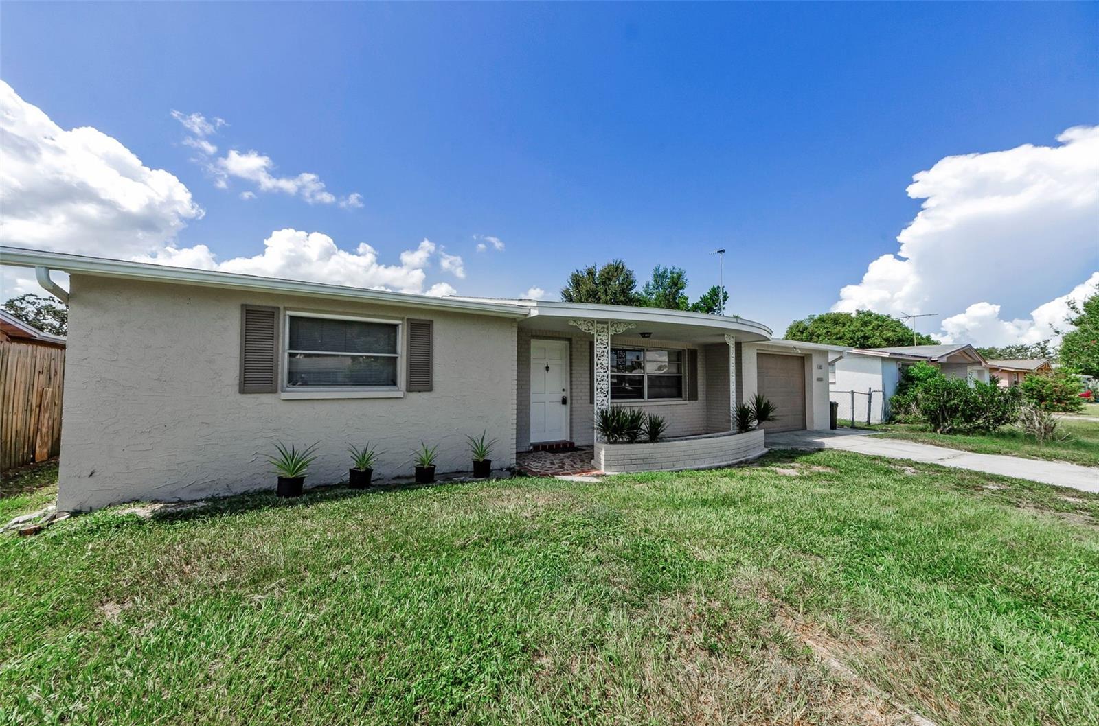Image 4 of 37 For 5240 Bob White Drive