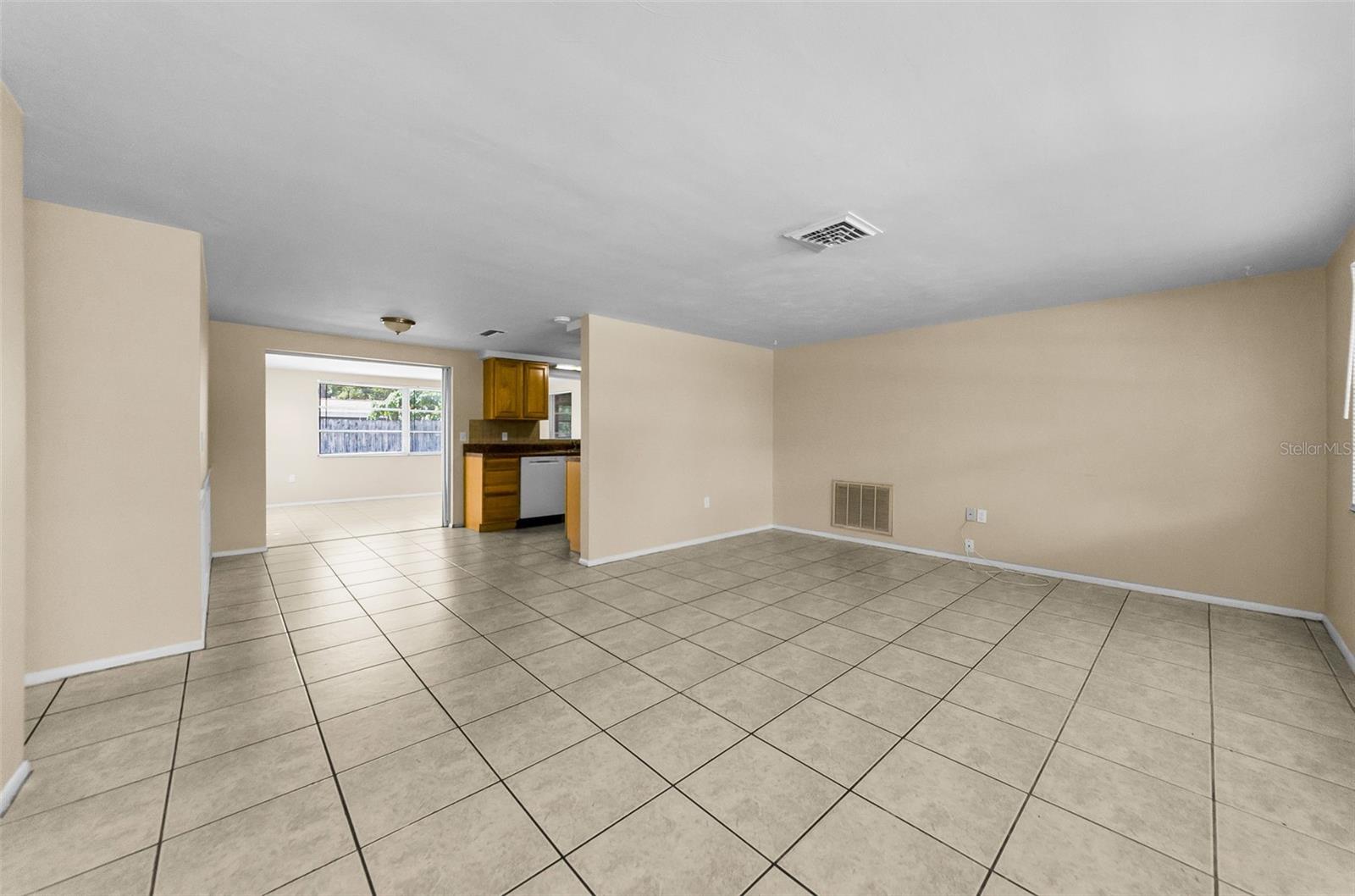 Image 9 of 37 For 5240 Bob White Drive