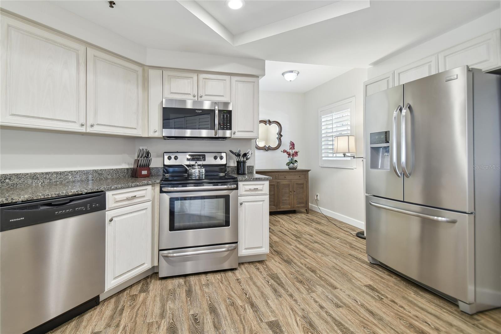 Image 3 of 21 For 1002 Harbour Island Boulevard 1507