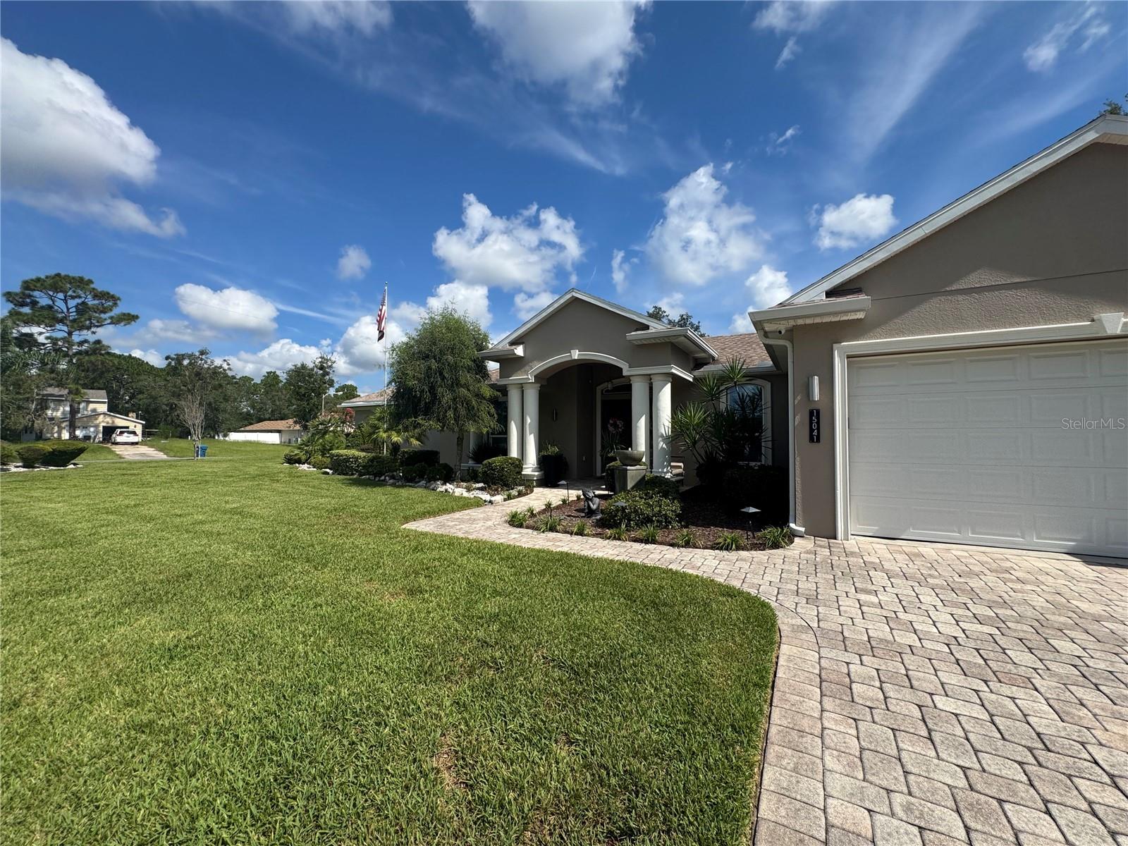 Image 39 of 40 For 15041 Woodcrest Road