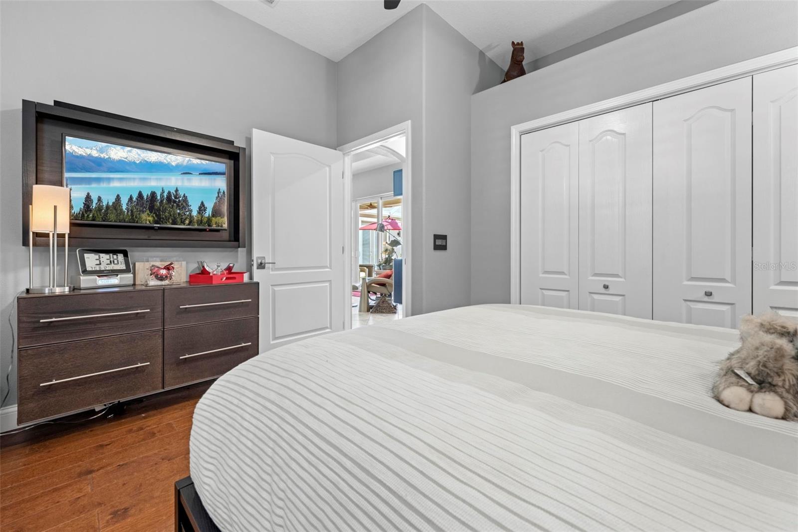 Image 71 of 93 For 15041 Woodcrest Road