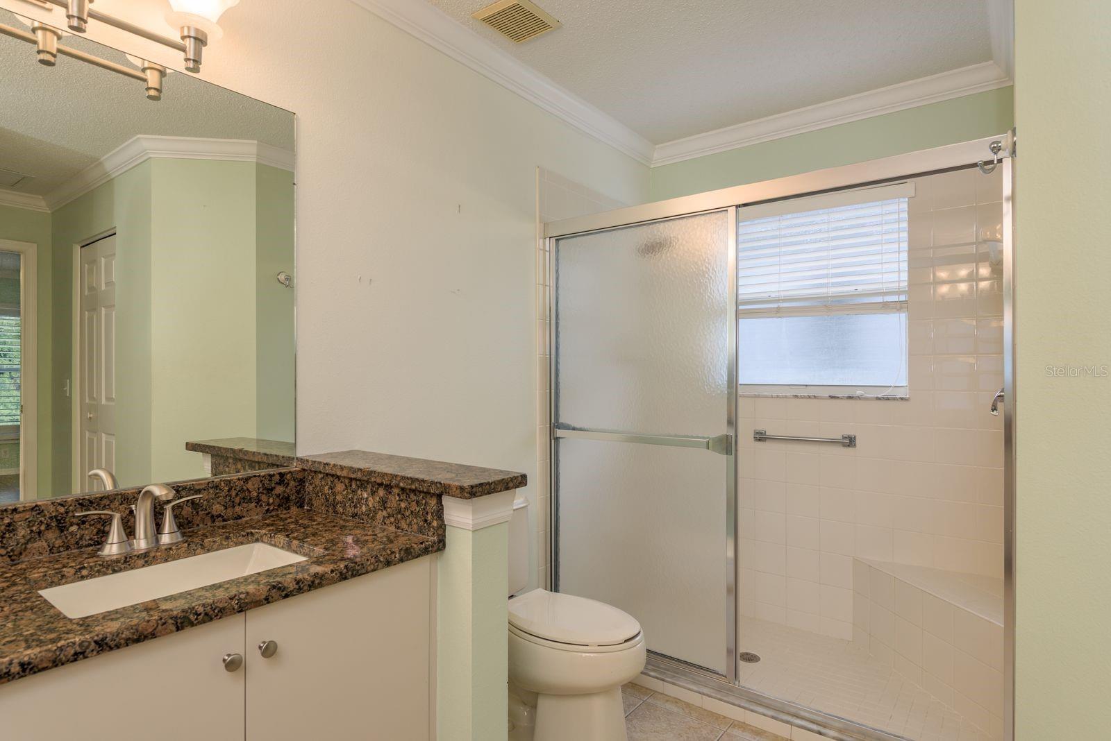 Listing photo id 22 for 1551 Westerham Loop