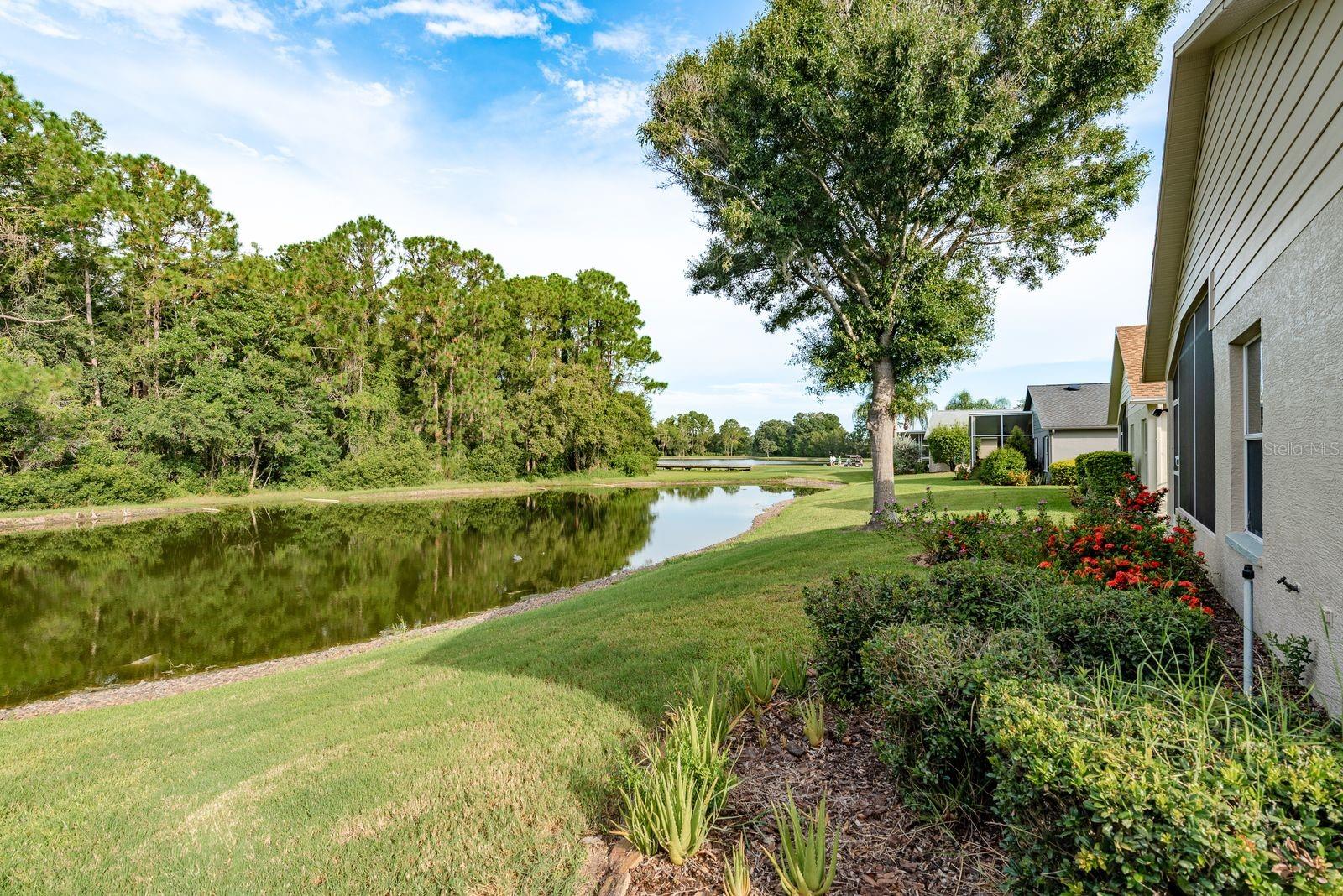 Listing photo id 34 for 1551 Westerham Loop