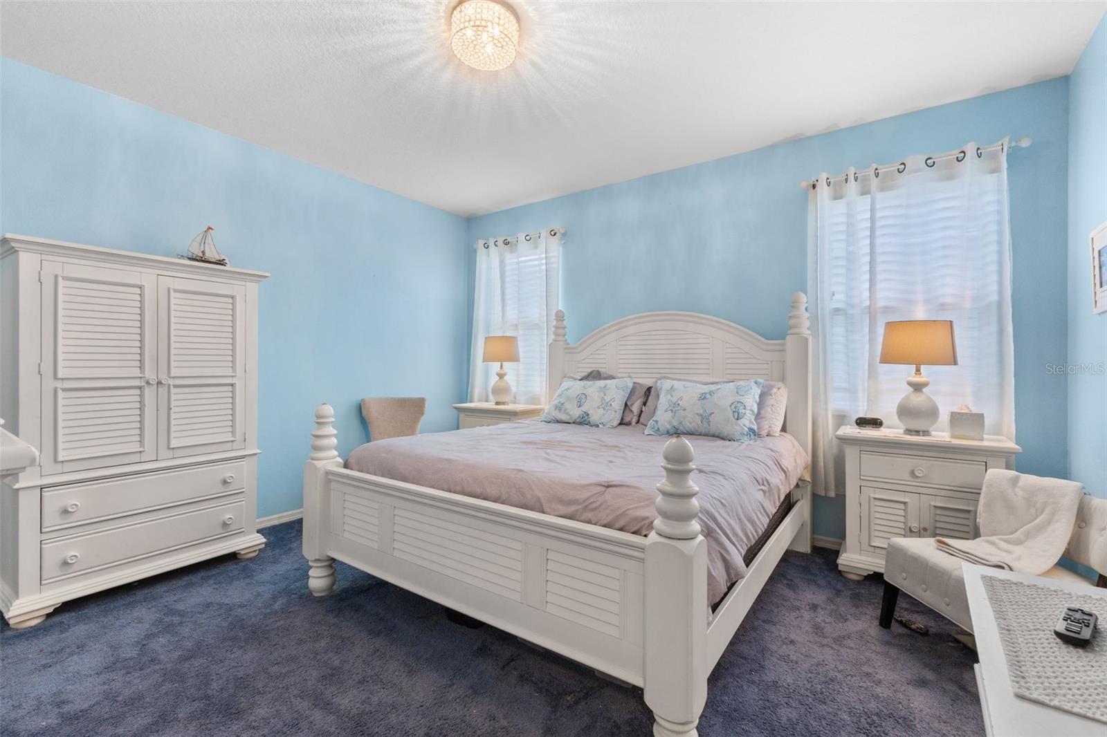 Listing photo id 15 for 3240 Macintosh Road