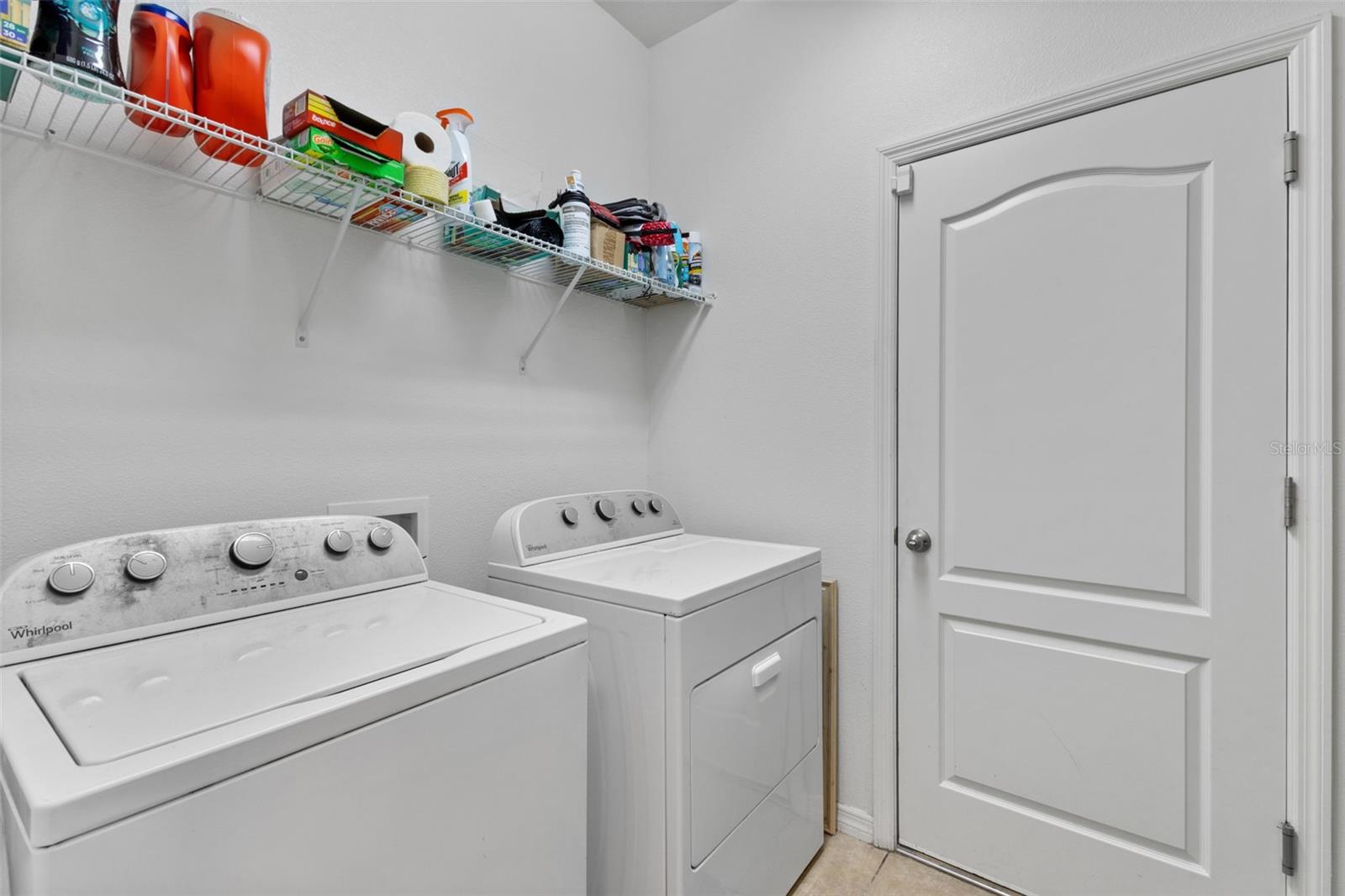 Listing photo id 22 for 3240 Macintosh Road