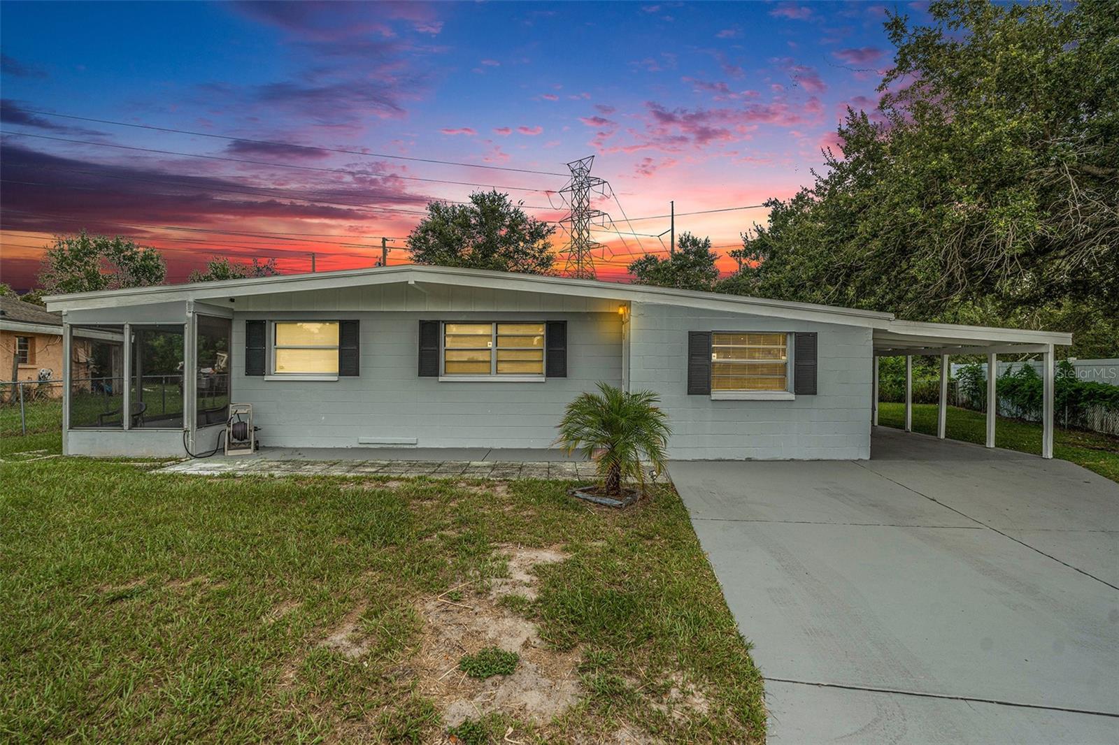Details for 2030 Windsor Way, TAMPA, FL 33619
