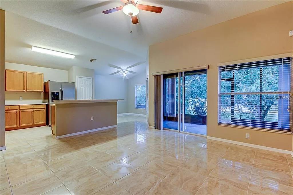 Image 6 of 25 For 7114 Hamilton Park Boulevard