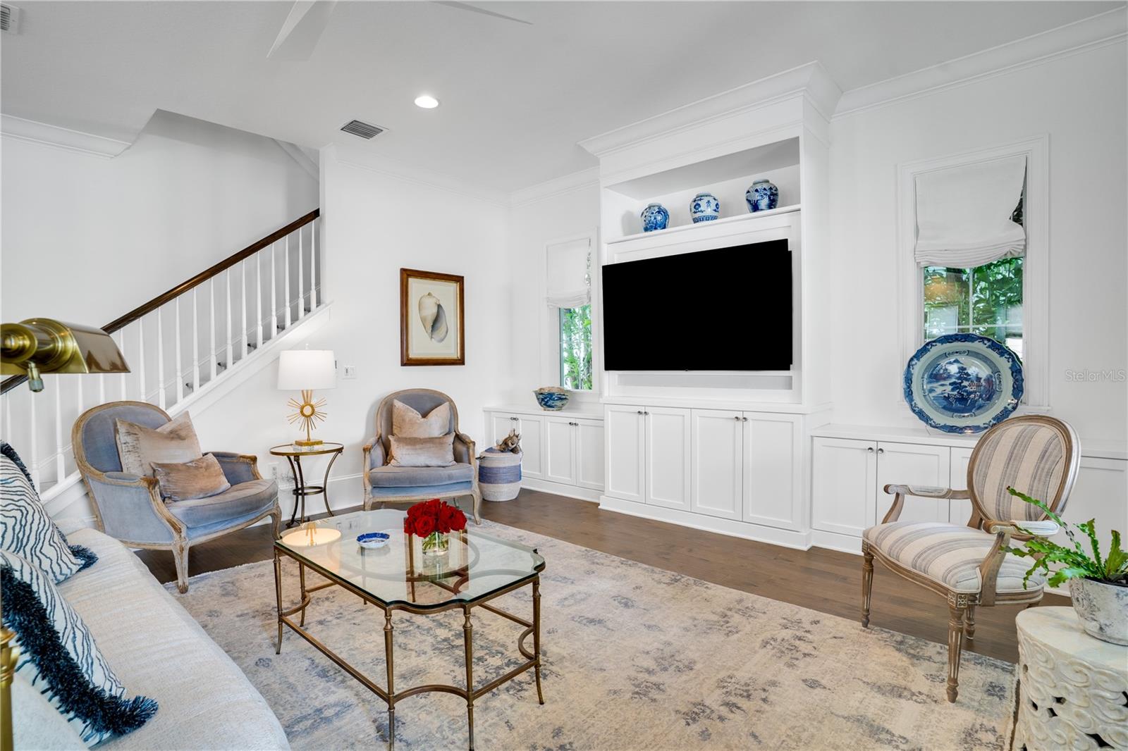 Image 15 of 65 For 605 25th Avenue N
