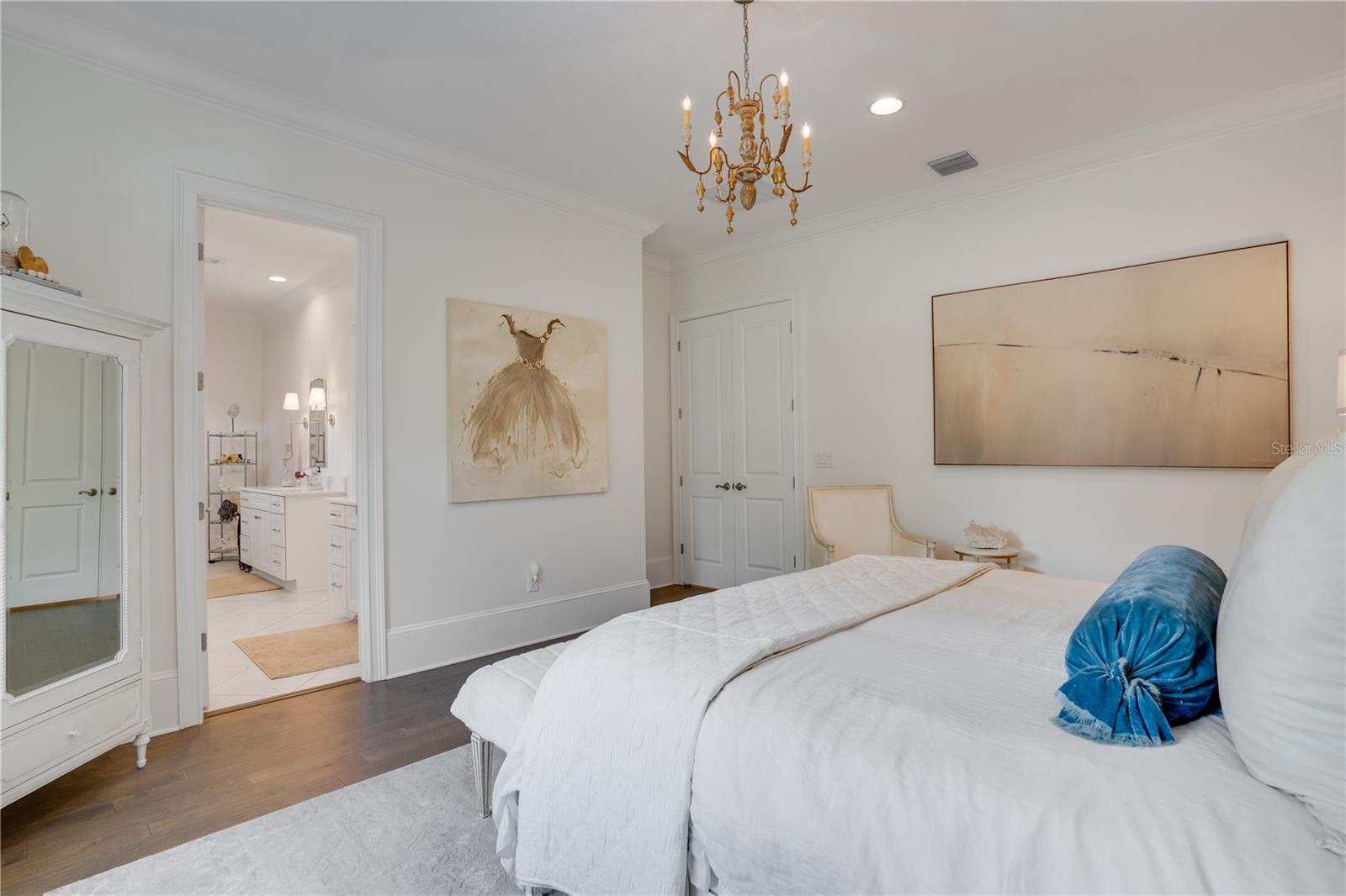 Image 30 of 65 For 605 25th Avenue N