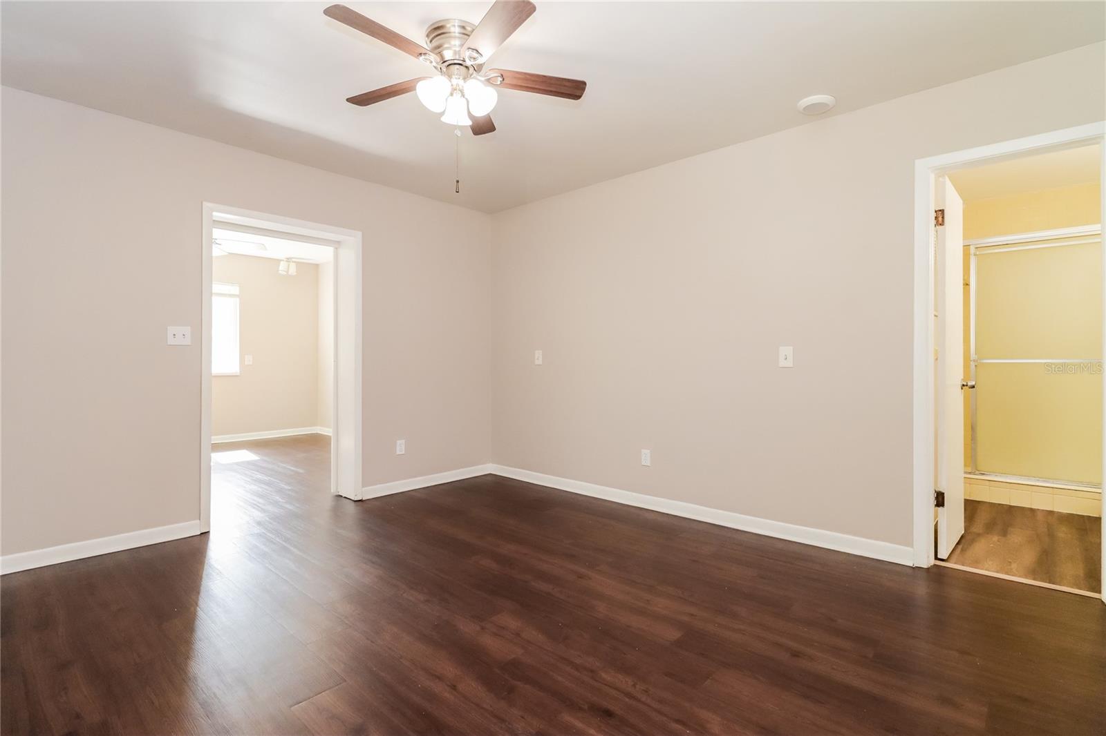 Image 11 of 20 For 14706 Carnation Drive