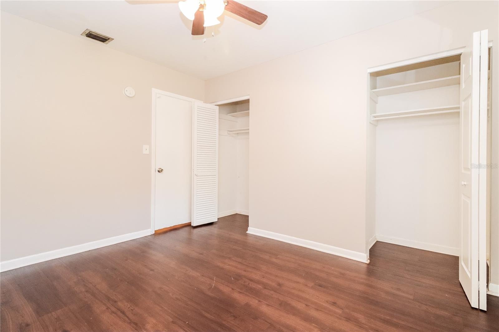 Image 17 of 20 For 14706 Carnation Drive