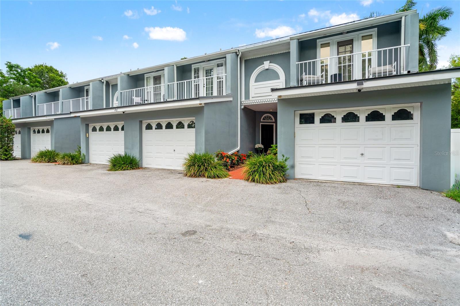 Image 10 of 44 For 1508 Bay Villa Place B