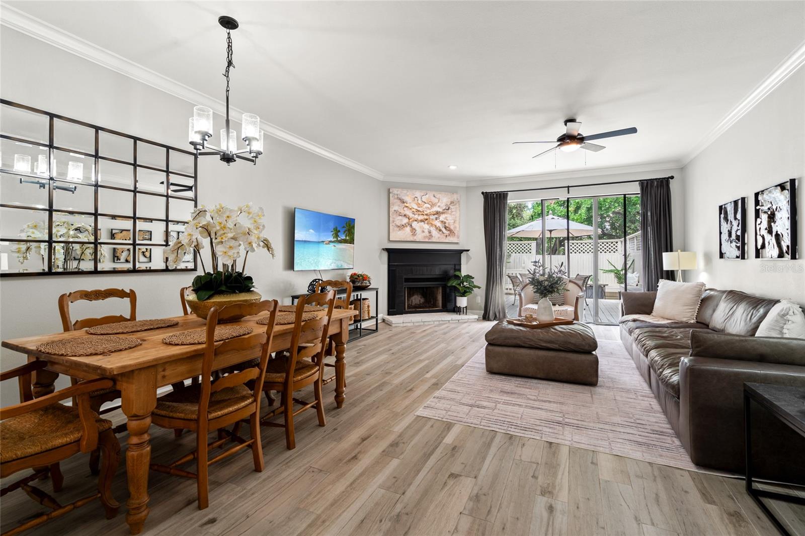 Image 3 of 44 For 1508 Bay Villa Place B
