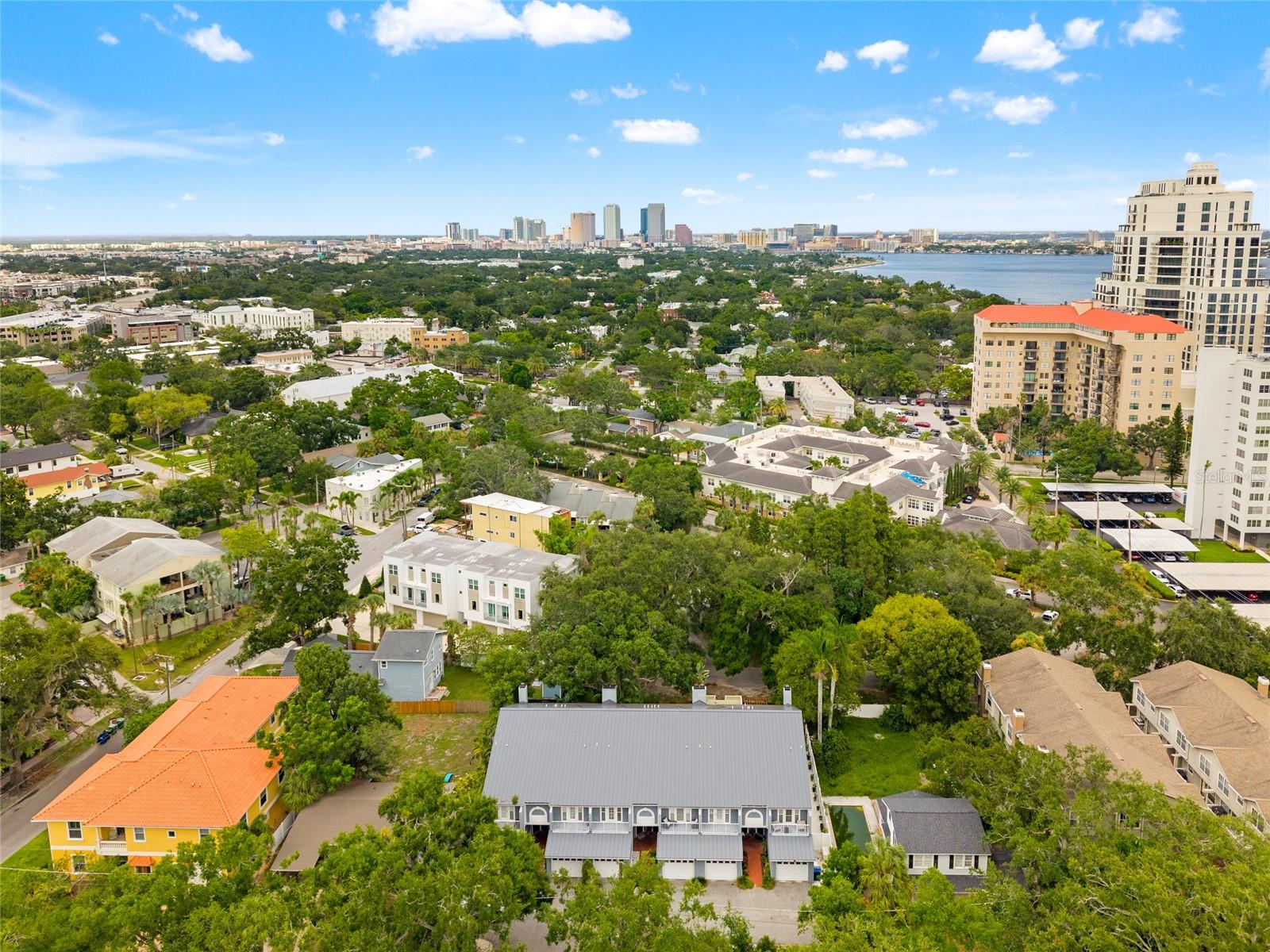 Image 38 of 44 For 1508 Bay Villa Place B