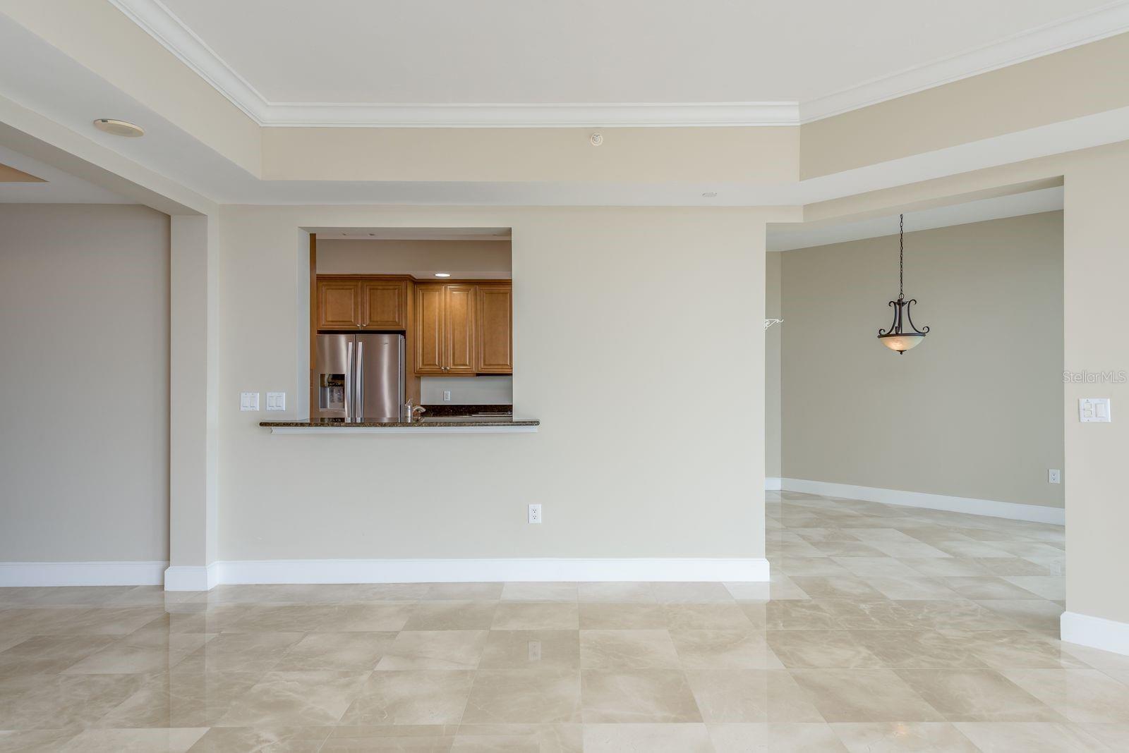 Image 13 of 71 For 300 Beach Drive Ne 2601