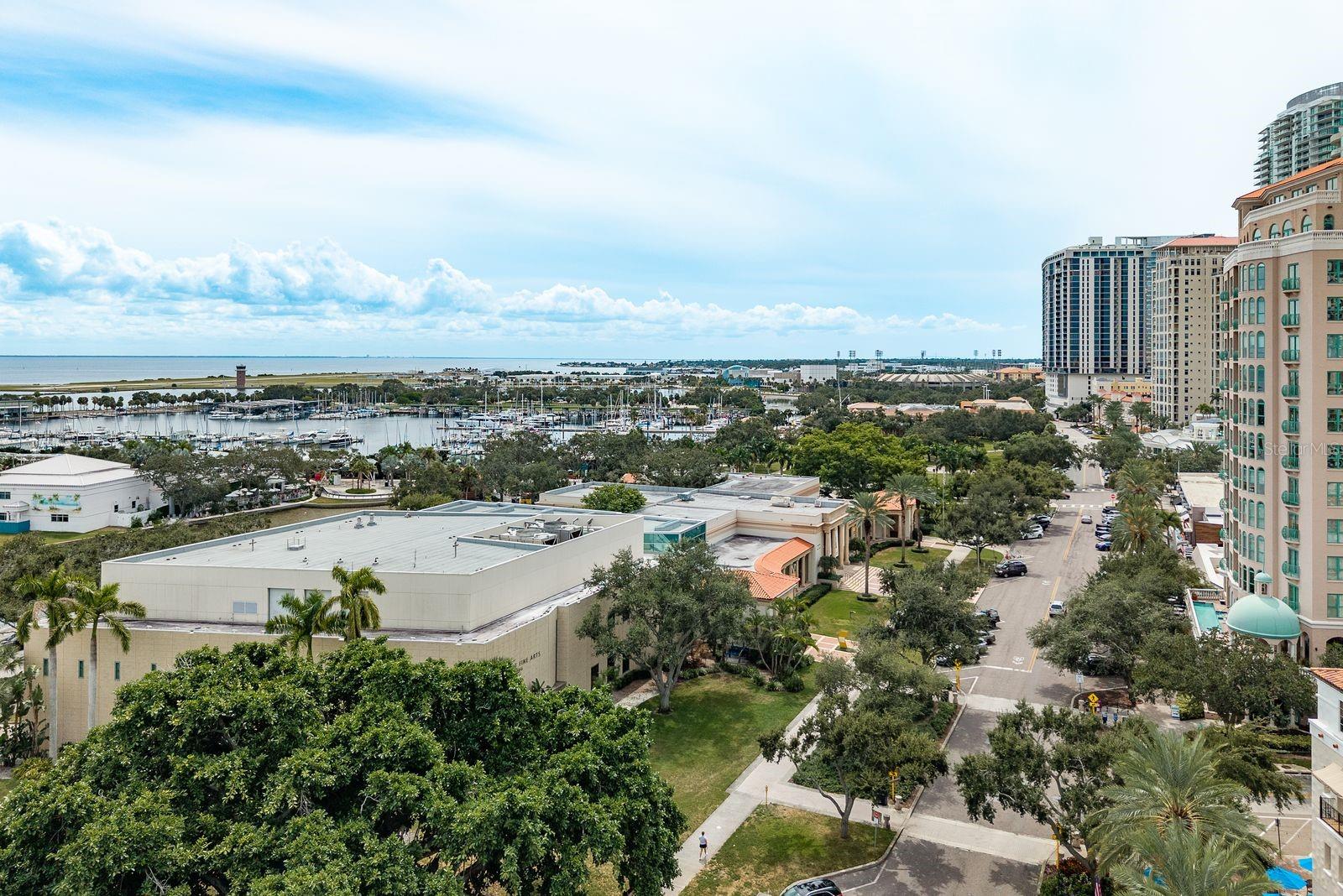 Image 67 of 71 For 300 Beach Drive Ne 2601