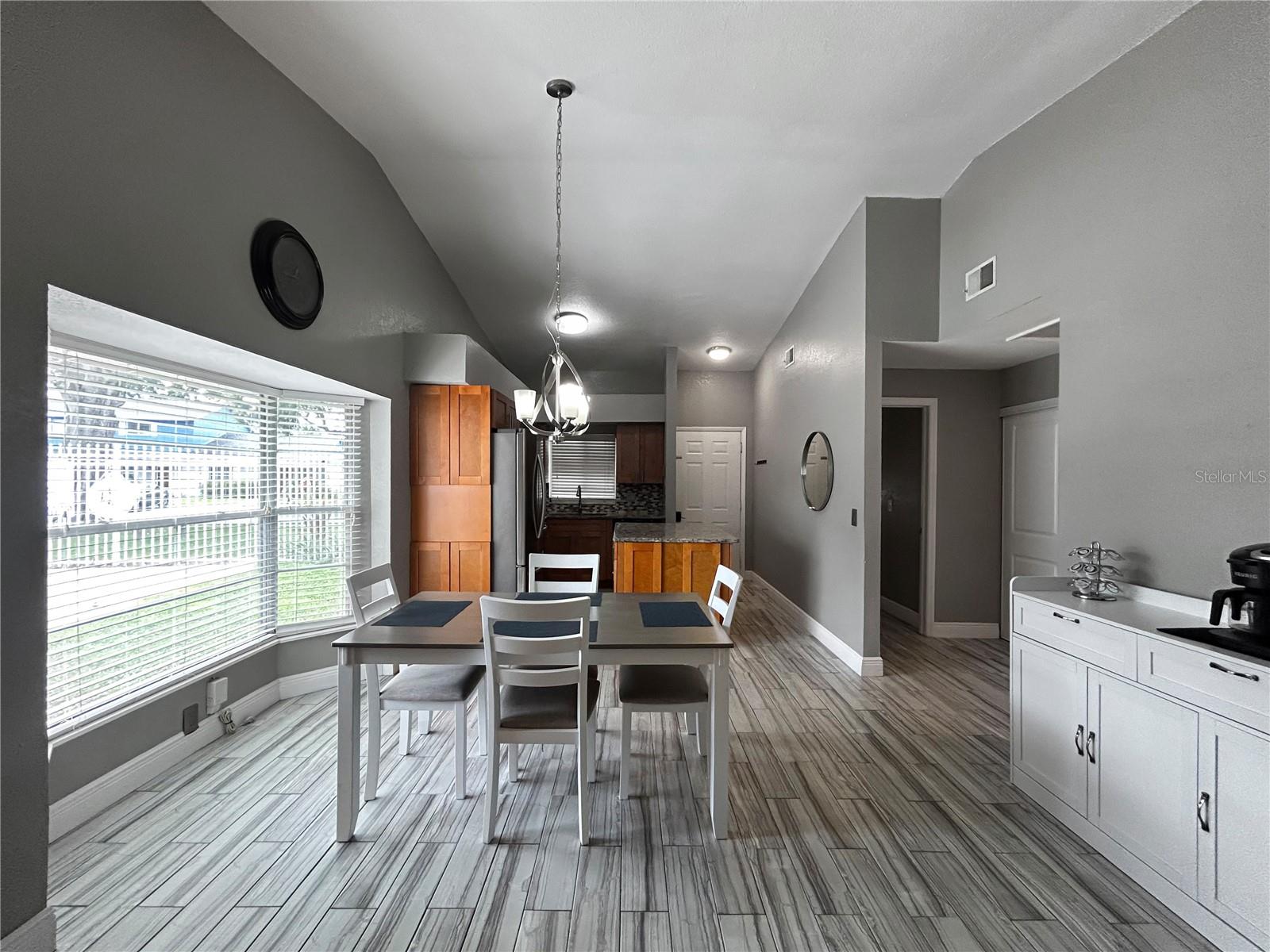 Image 10 of 25 For 4009 Cypress Willow Court 4