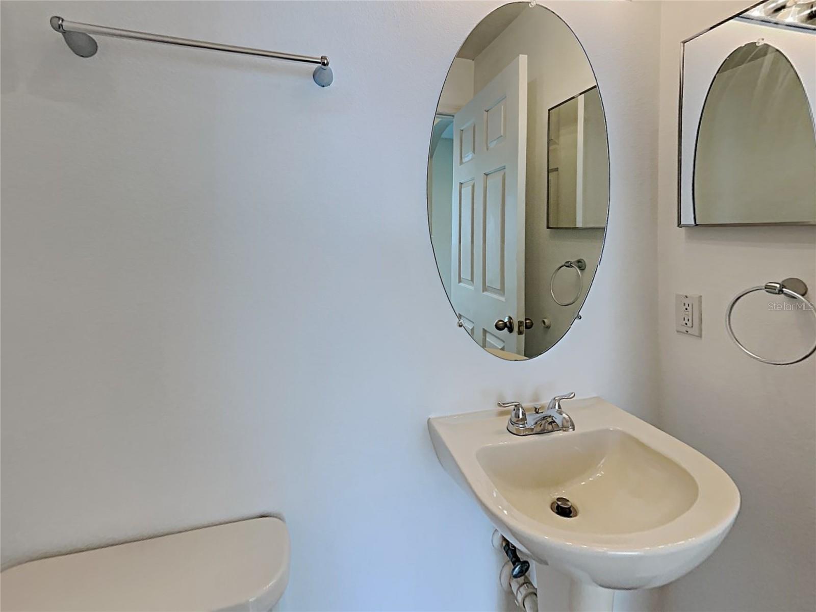 Image 11 of 26 For 47 Altera Court