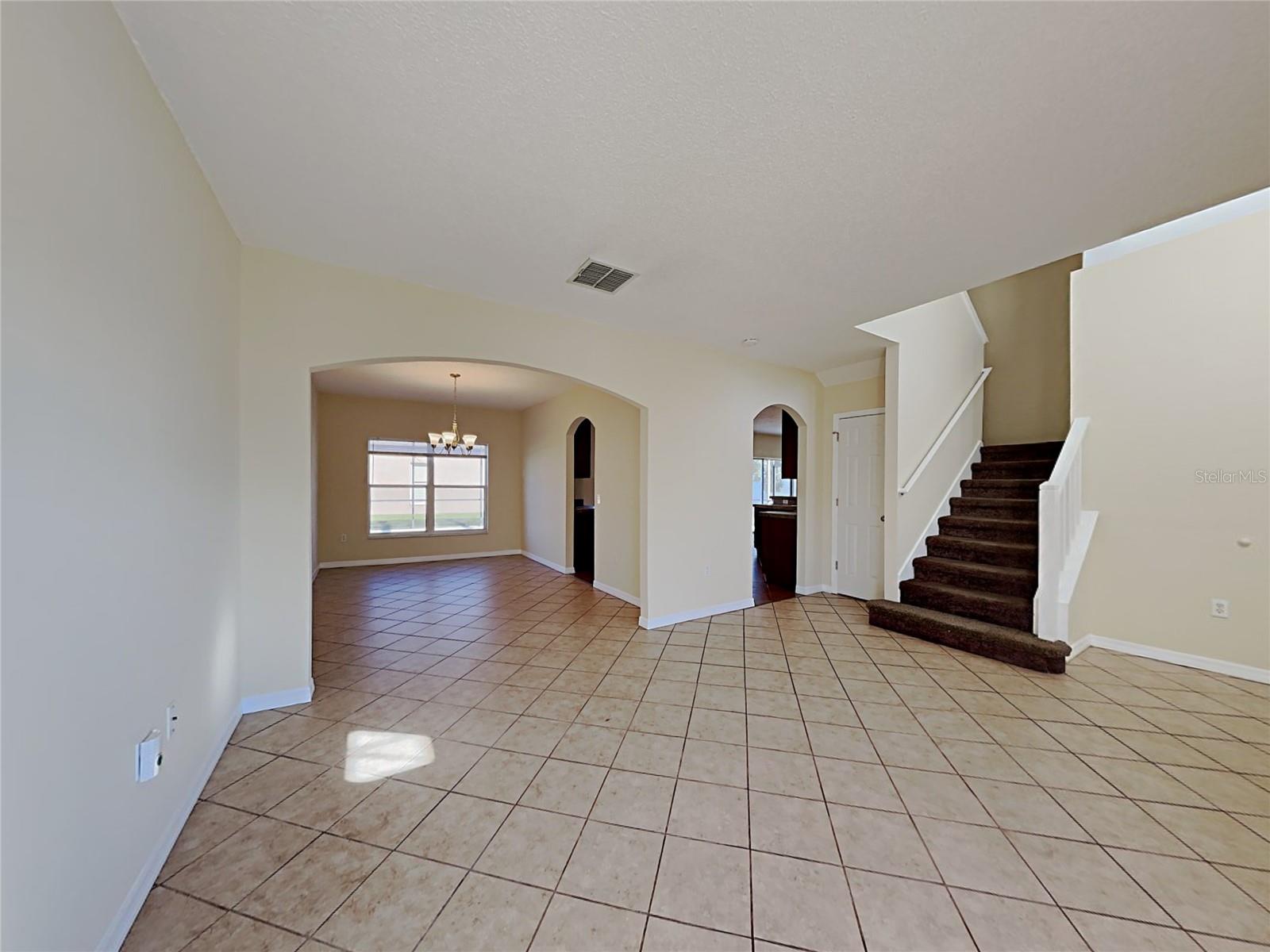 Image 13 of 26 For 47 Altera Court