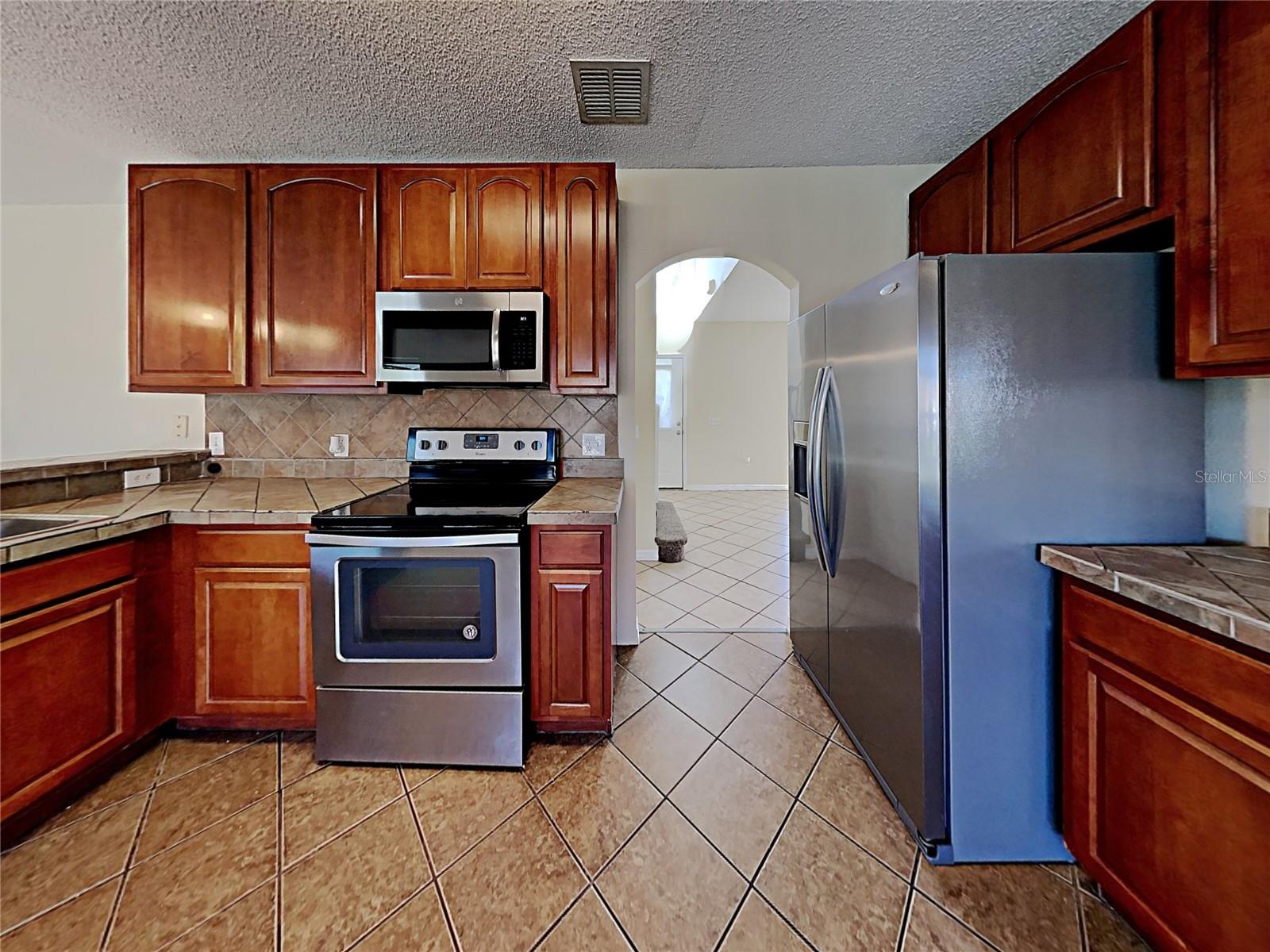 Image 6 of 26 For 47 Altera Court