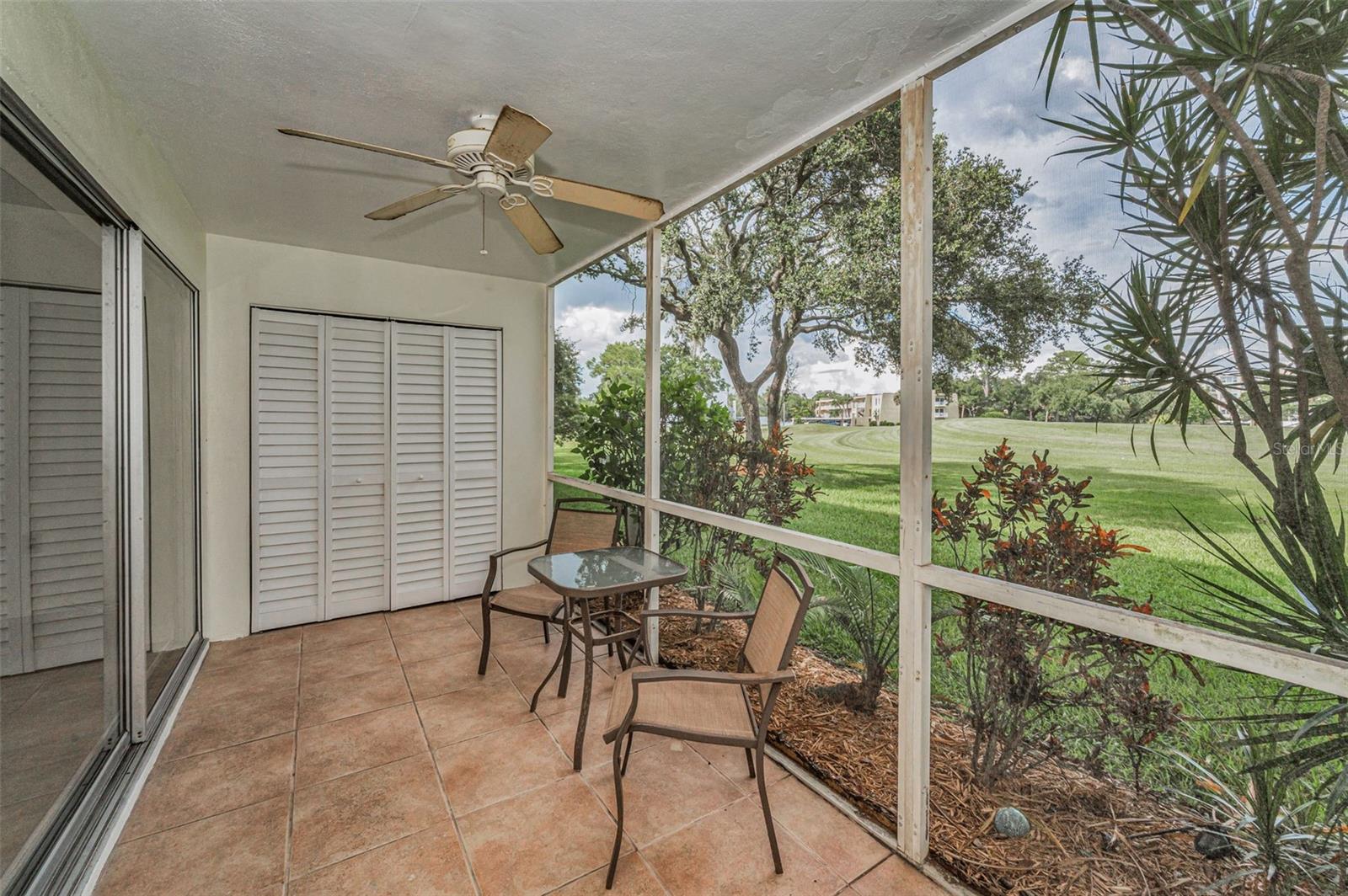 Image 28 of 40 For 68 Country Club Drive N-a